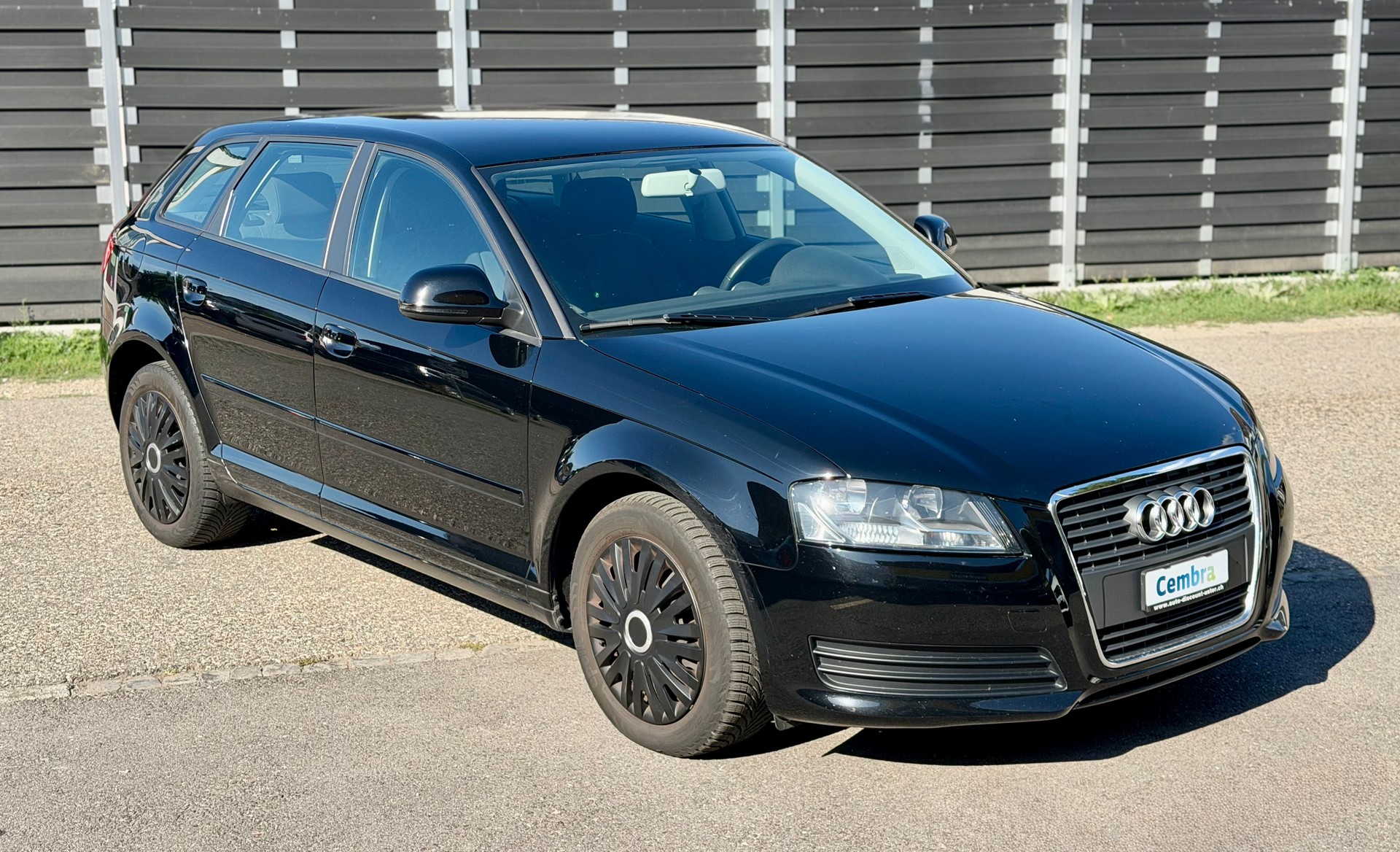 AUDI A3 Sportback 1.4 TFSI Ambition-image-0