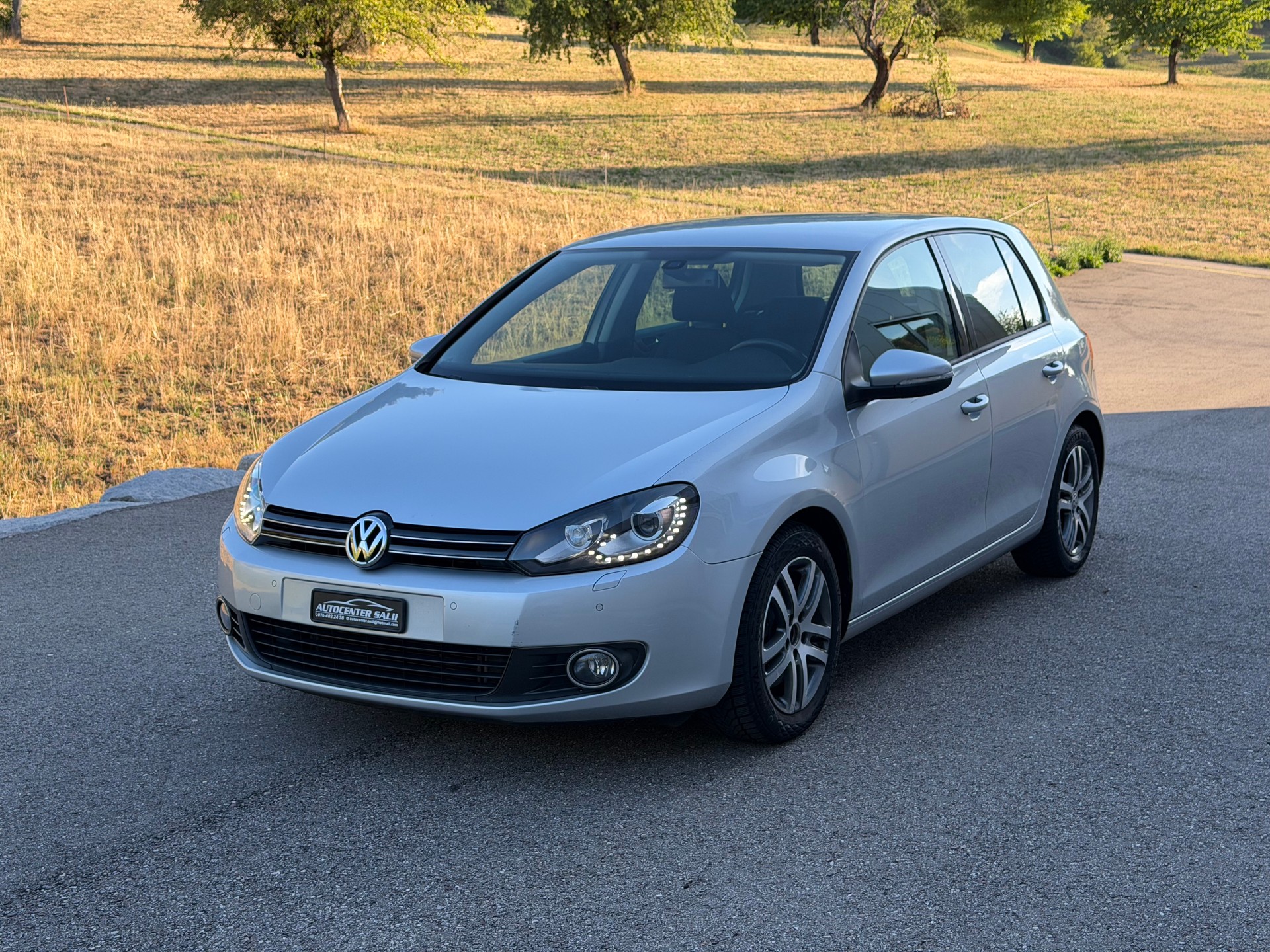 VW Golf 1.4 TSI Highline DSG-image-0