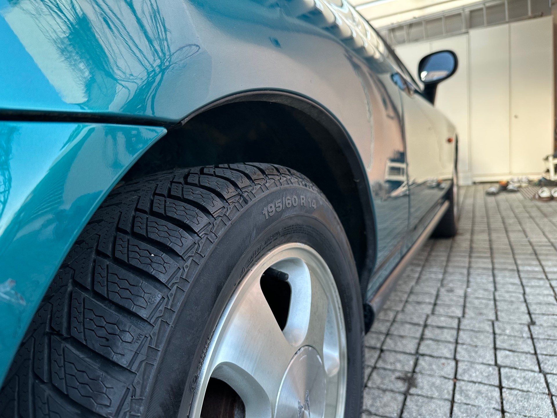 HONDA CRX 1.6i-16 V-TEC VTi-image-12