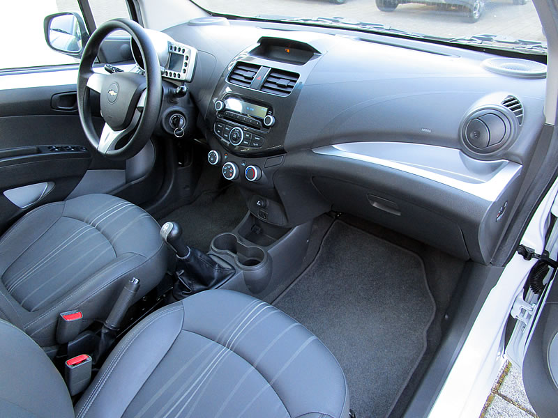 CHEVROLET Spark 1.2 LT-image-11