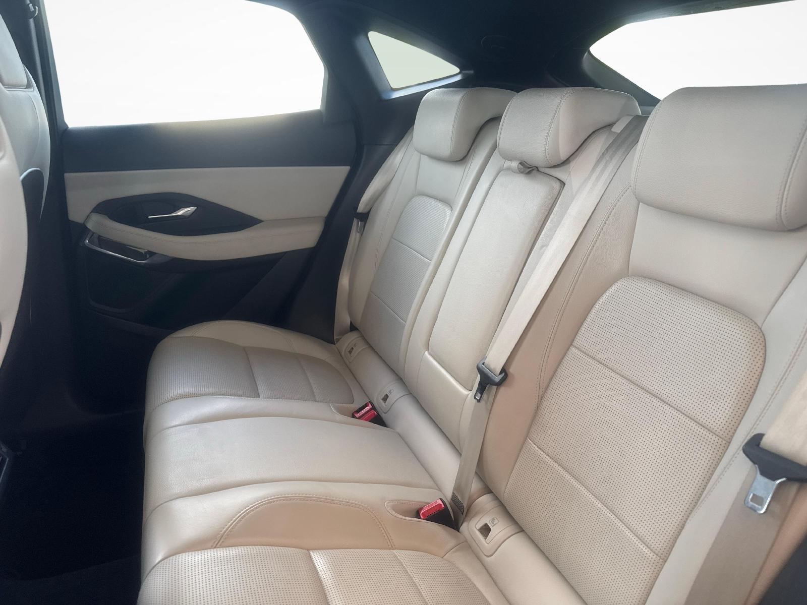 JAGUAR E-Pace 2.0 T 250 R-Dynamic S AWD-image-10