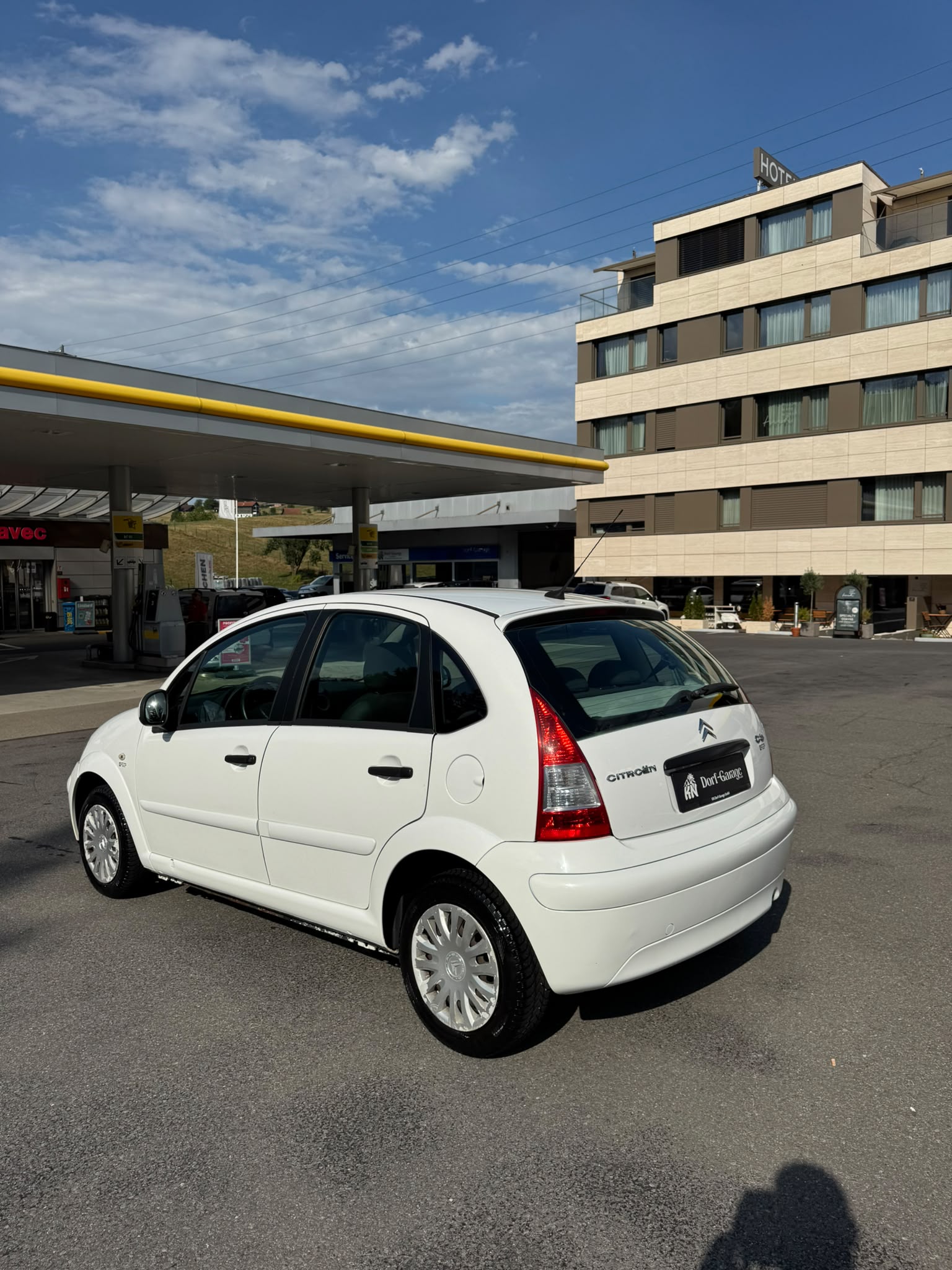 CITROEN C3 1.1i Essentiel-image-4