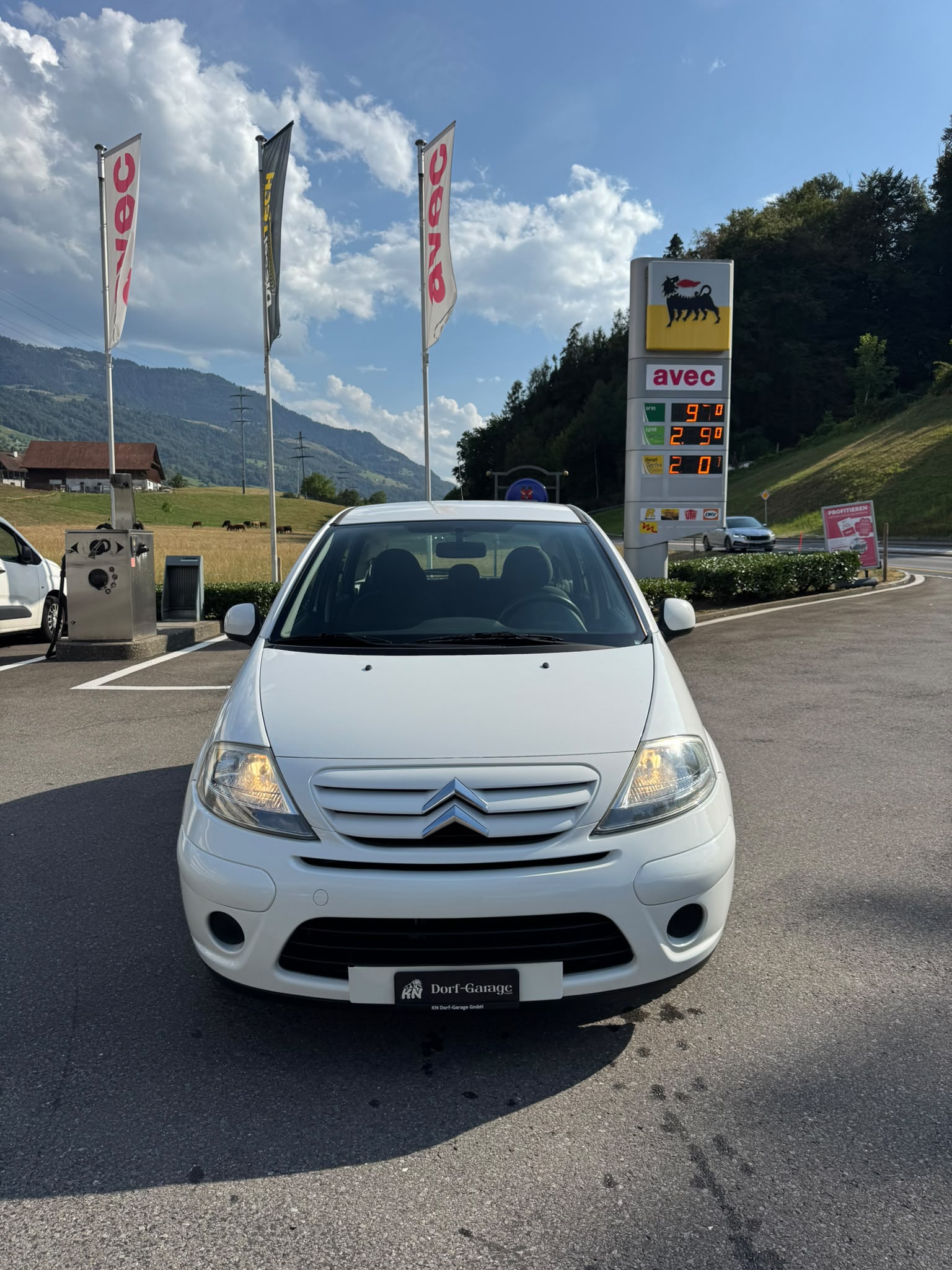 CITROEN C3 1.1i Essentiel-image-1