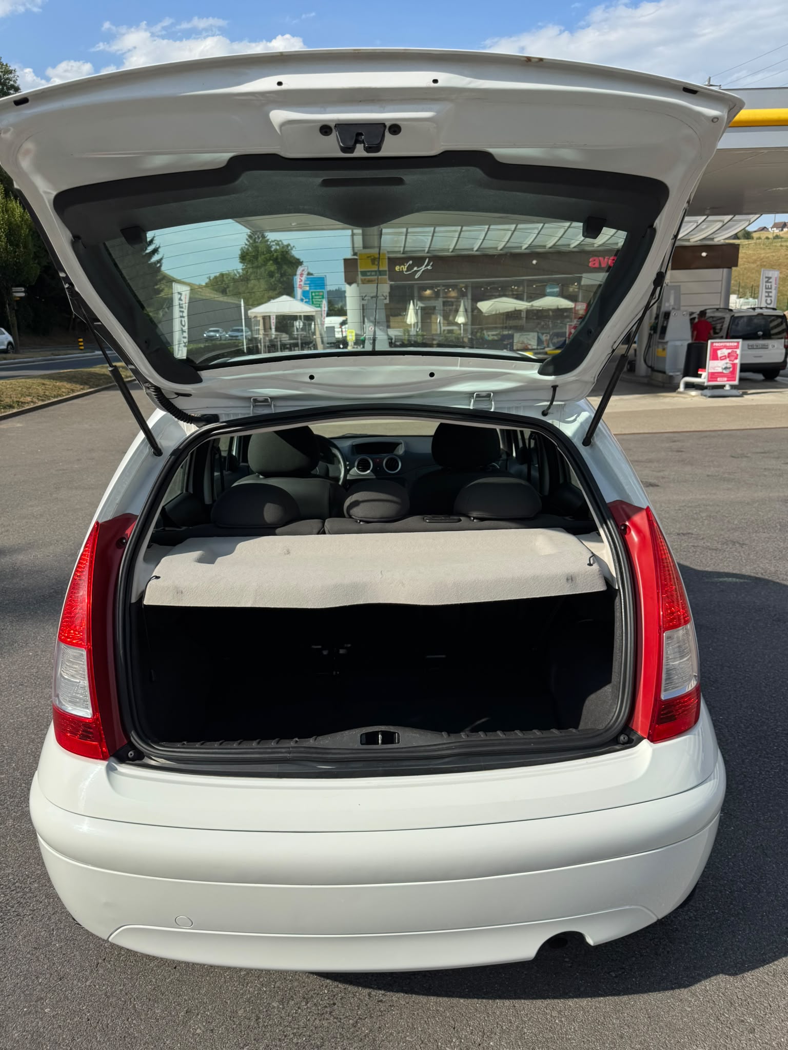 CITROEN C3 1.1i Essentiel-image-13
