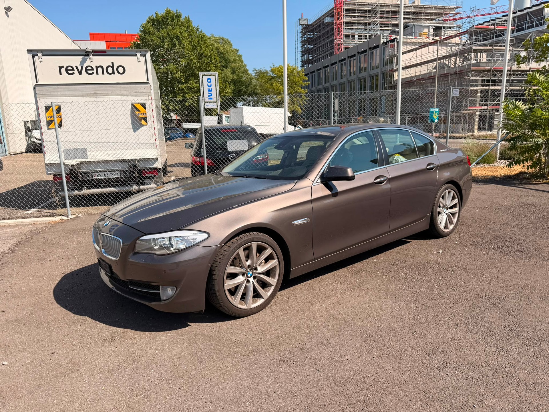 BMW ActiveHybrid 5 Steptronic-image-0