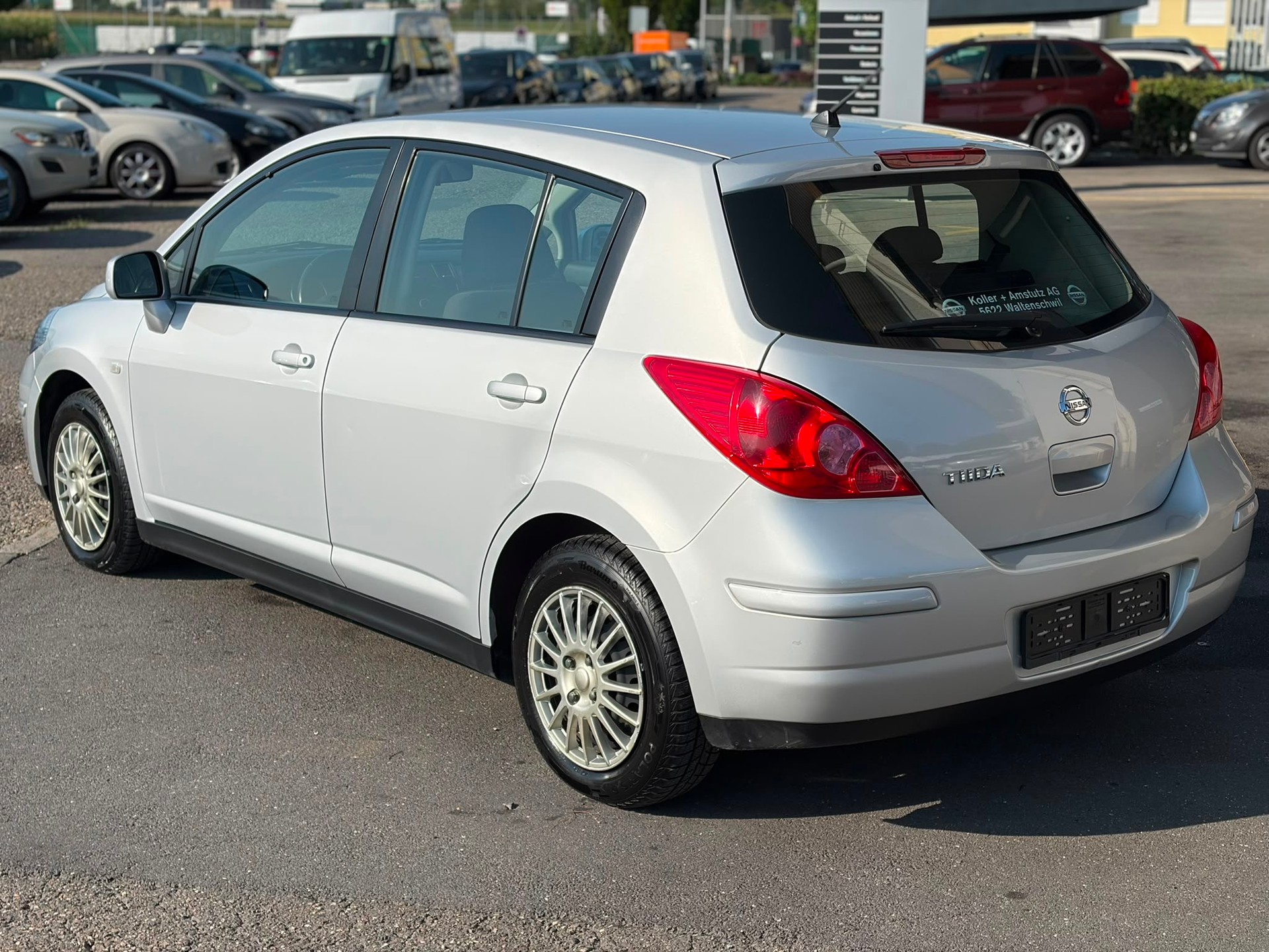 NISSAN Tiida 1.6 visia-image-9