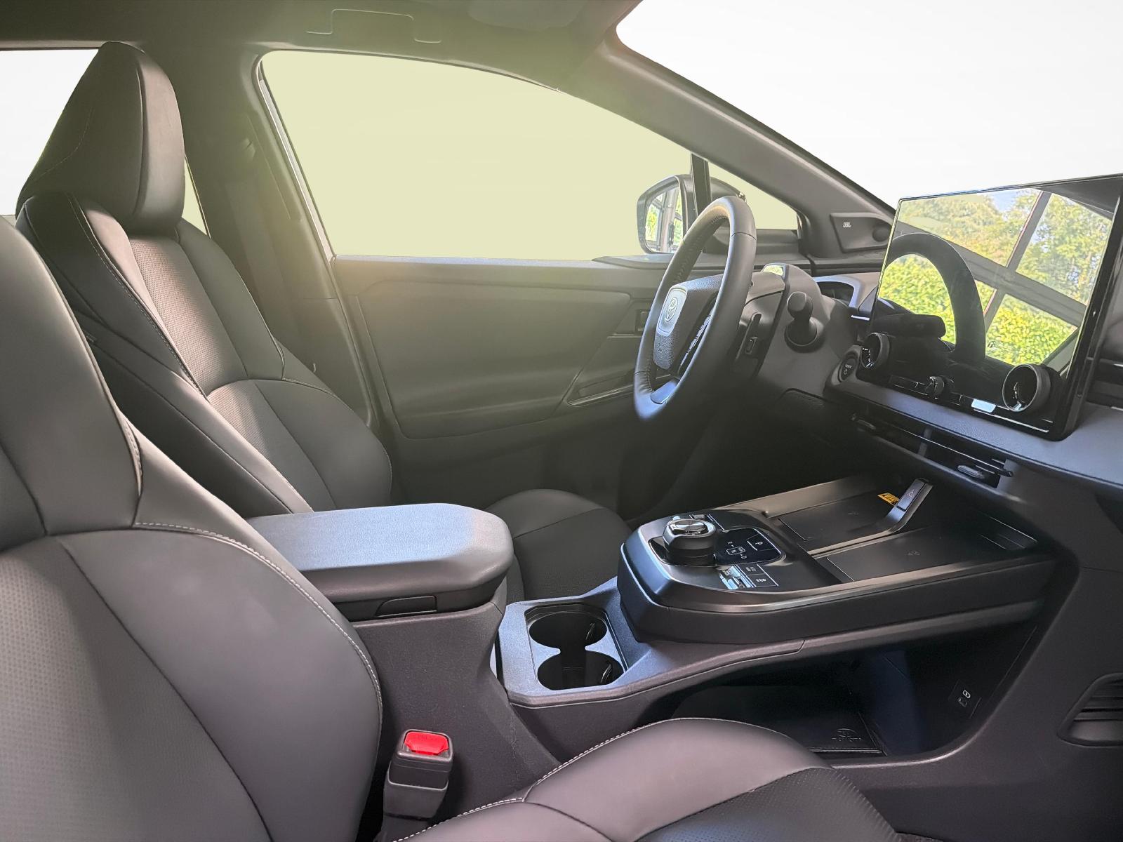 TOYOTA bZ4X Premium AWD 22KW - Ruote invernali & Servizi inclusi-image-9