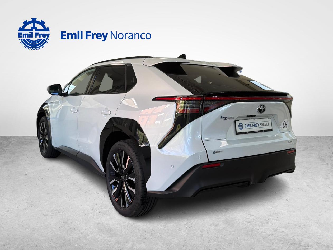 TOYOTA bZ4X Premium AWD 22KW - Ruote invernali & Servizi inclusi-showroom-element-2