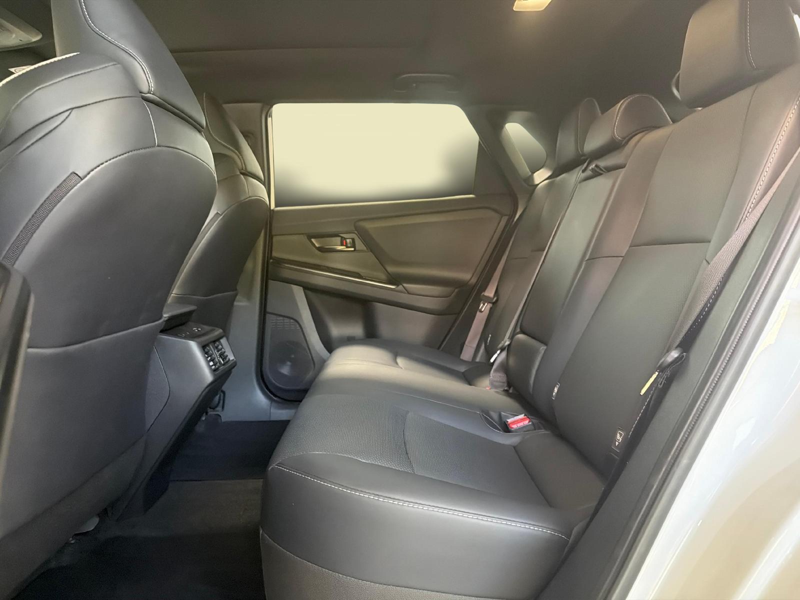 TOYOTA bZ4X Premium AWD 22KW - Ruote invernali & Servizi inclusi-image-11