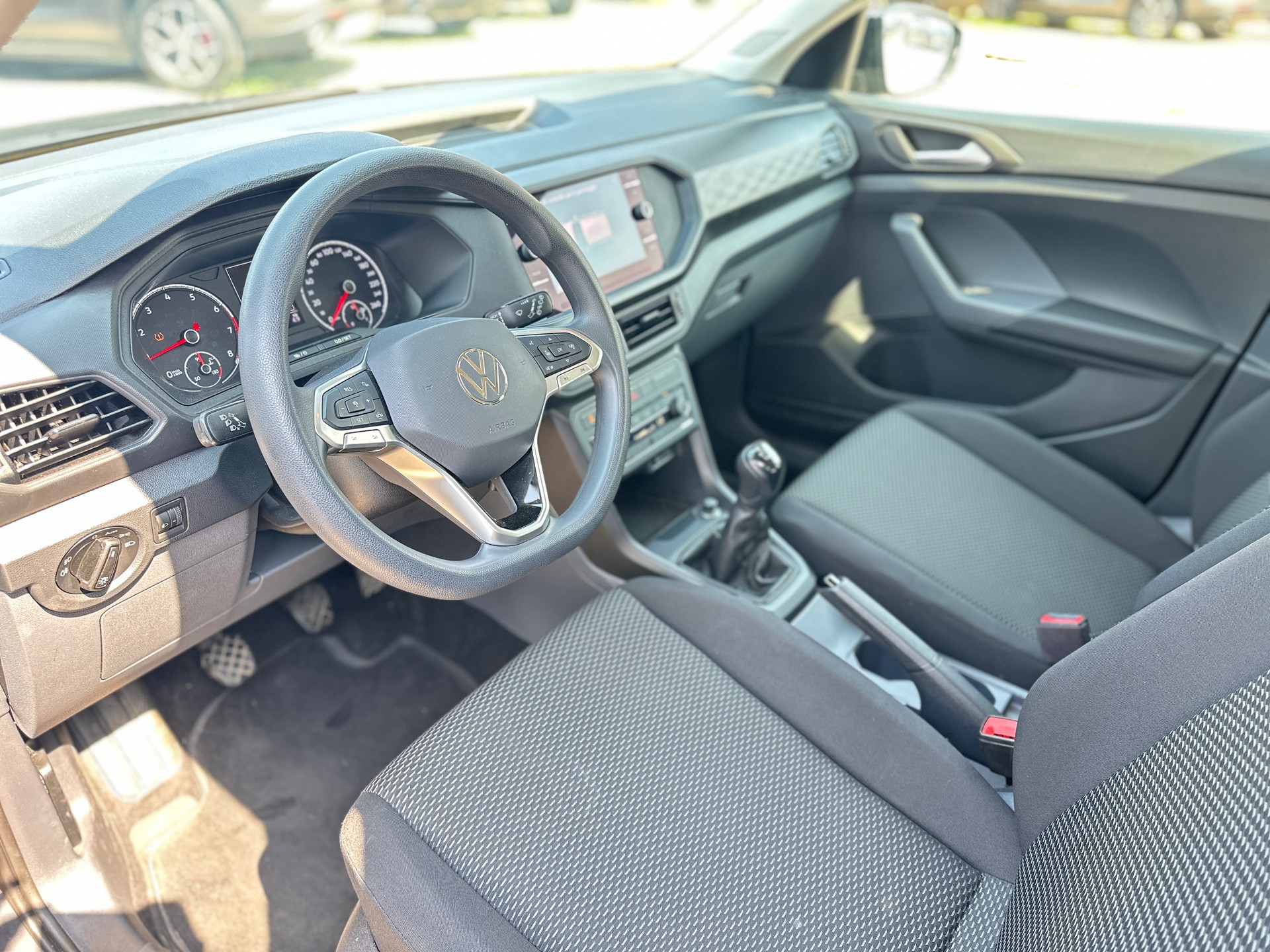 VW T-Cross 1.0 TSI-image-8