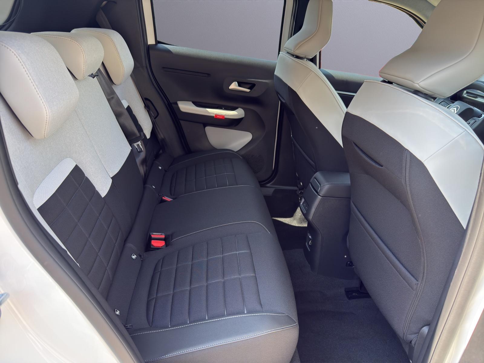 CITROEN C3 1.2 Hybrid Max-image-9