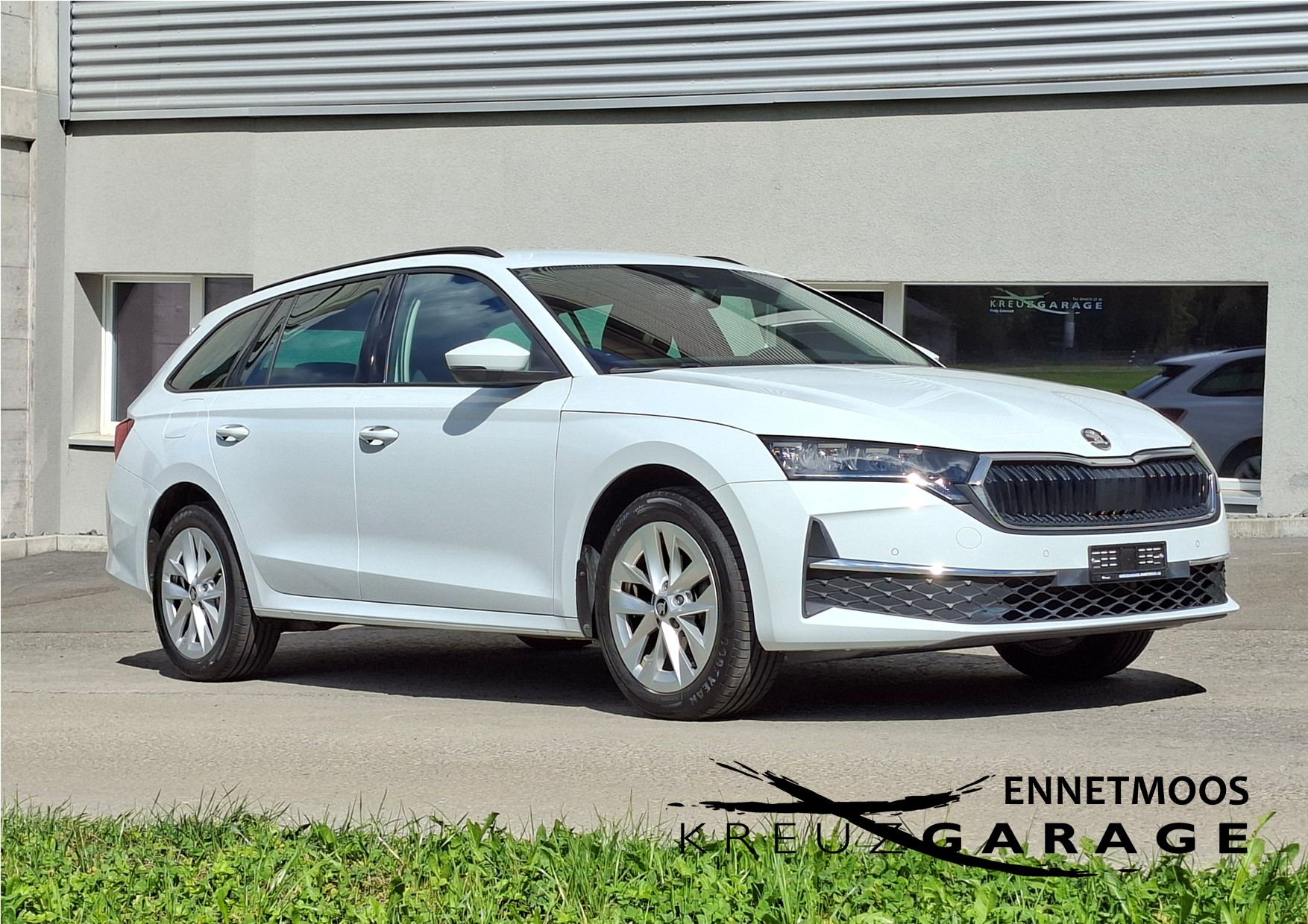 SKODA Octavia Combi 1.5 TSI mHEV DSG Selection *Anhängerkupplung+Garantie*-image-3