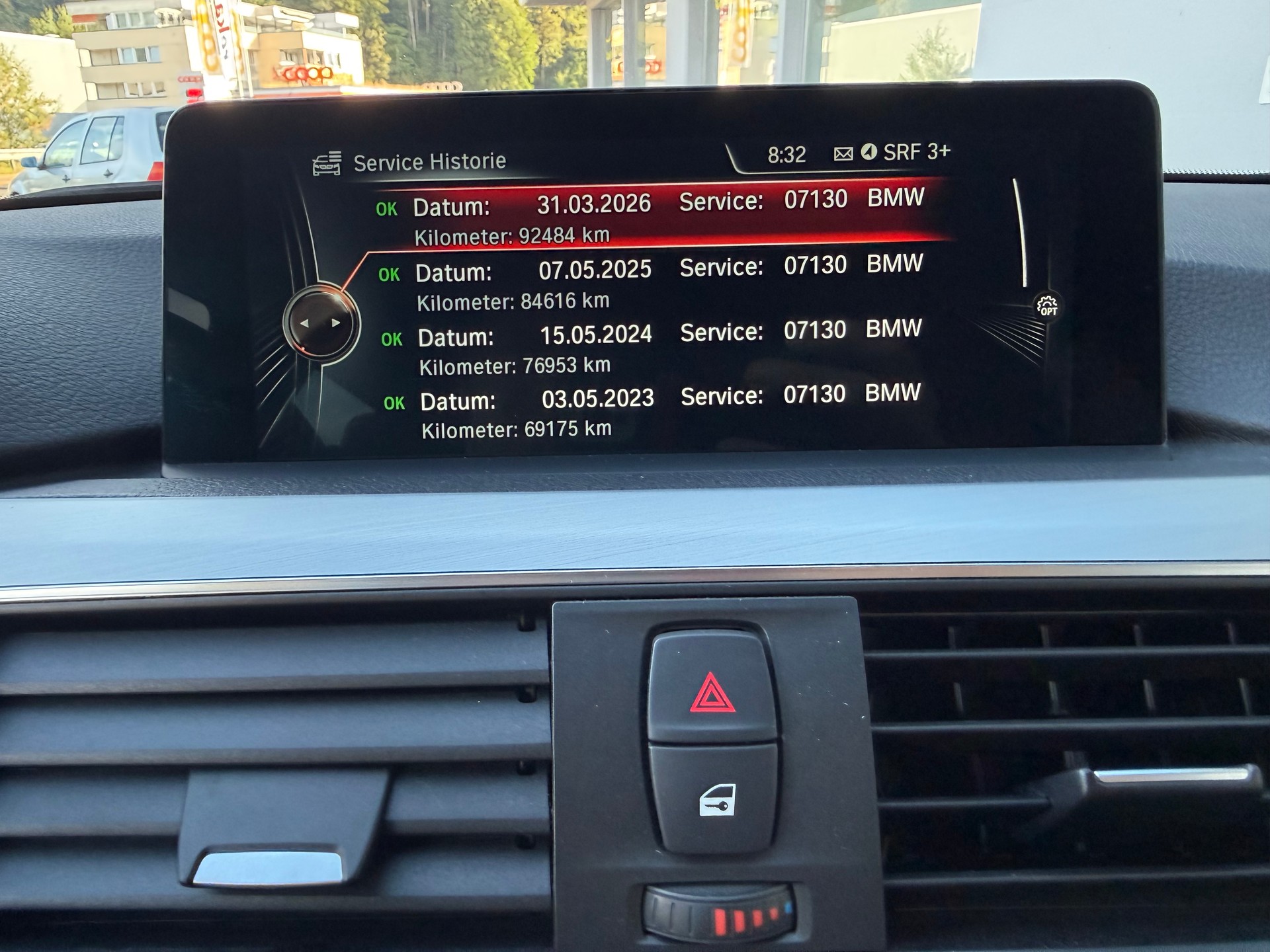BMW 330i xDrive Touring M Sport Steptronic-image-21