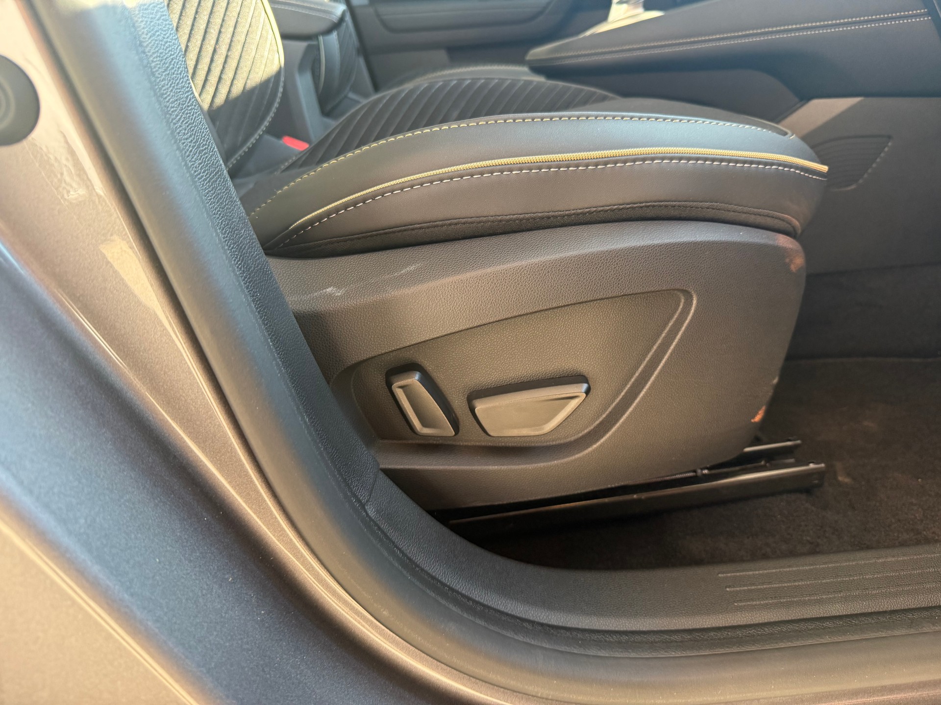 RENAULT Symbioz 1.6 E-Tech Iconic-image-11