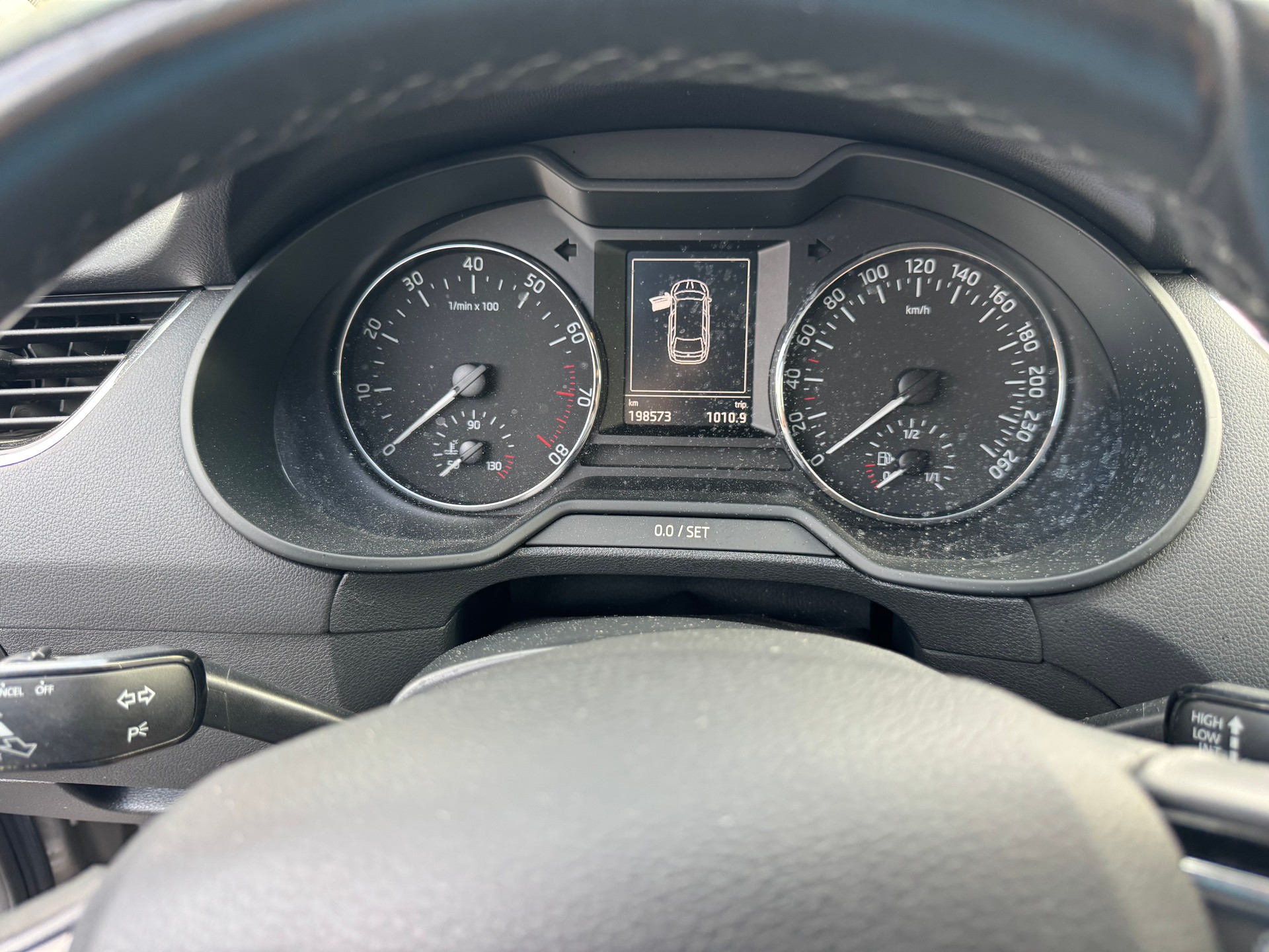SKODA Octavia Combi 1.4 TSI Style DSG-image-12