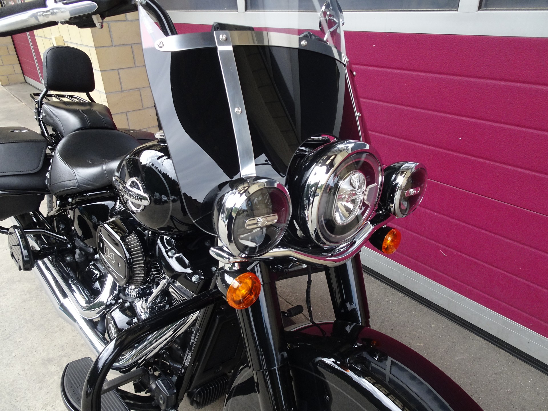 HARLEY-DAVIDSON FLHCS Heritage Classic 114 ABS-image-11