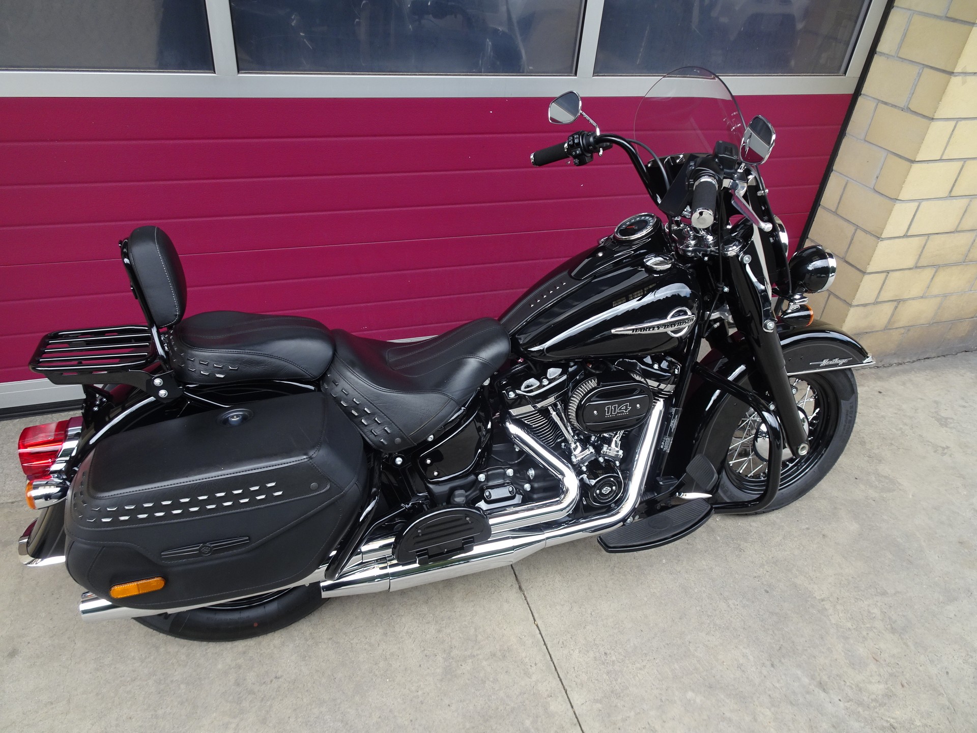 HARLEY-DAVIDSON FLHCS Heritage Classic 114 ABS-image-14