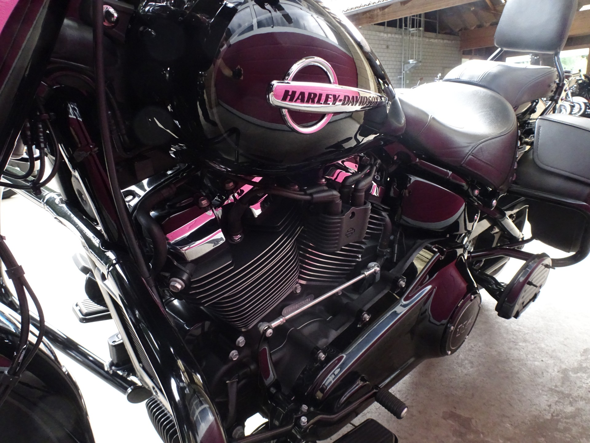 HARLEY-DAVIDSON FLHCS Heritage Classic 114 ABS-image-12