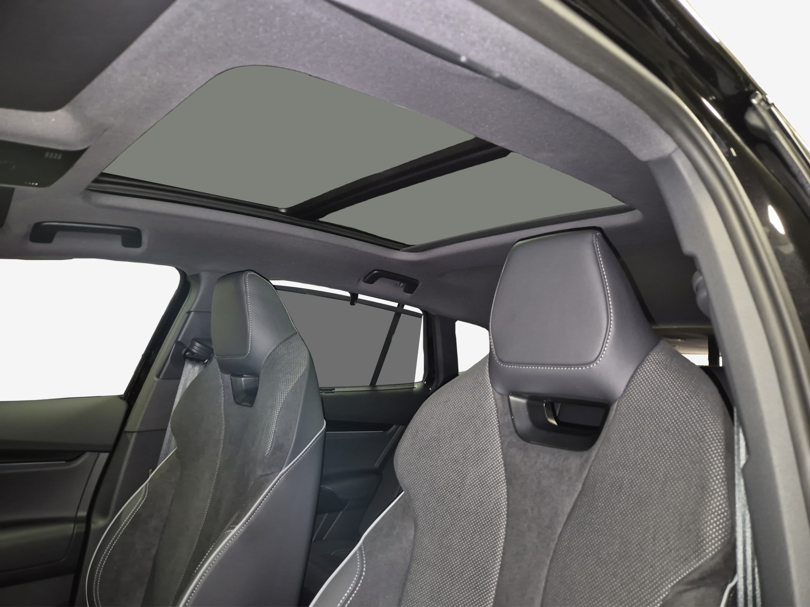 SKODA Enyaq 85x Sportline 4x4-image-15