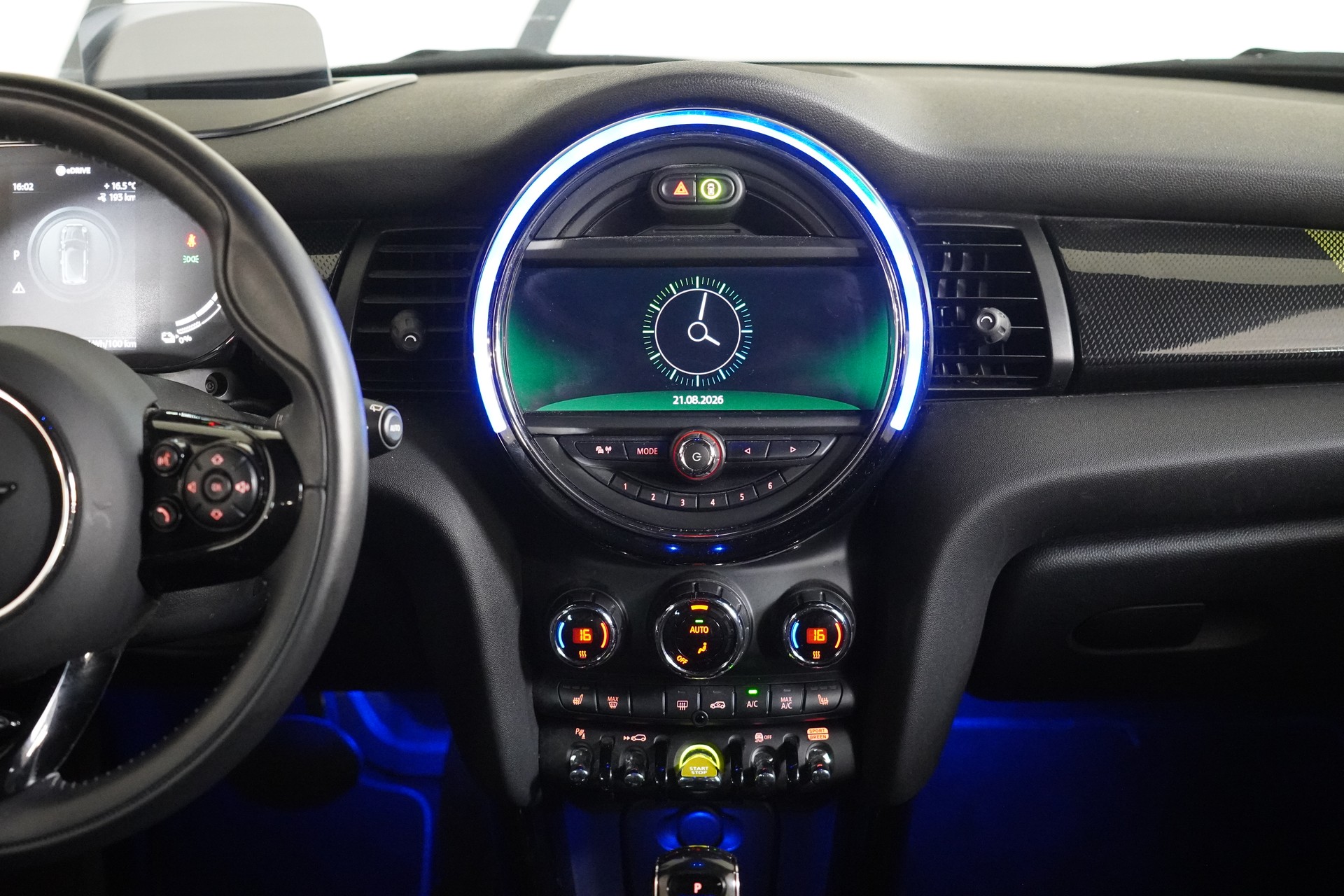 MINI Cooper SE-image-20