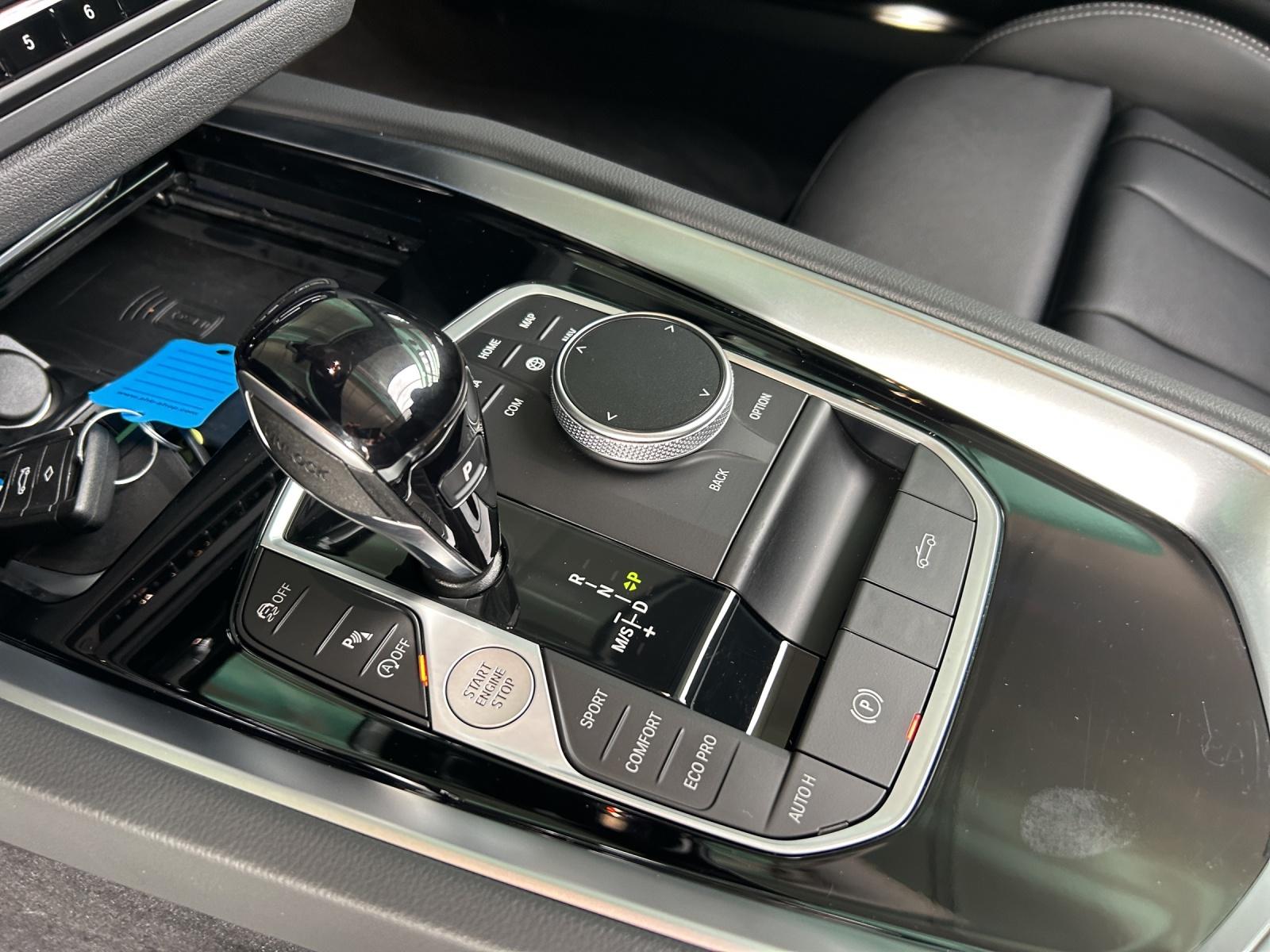 BMW Z4 20i sDrive-image-9