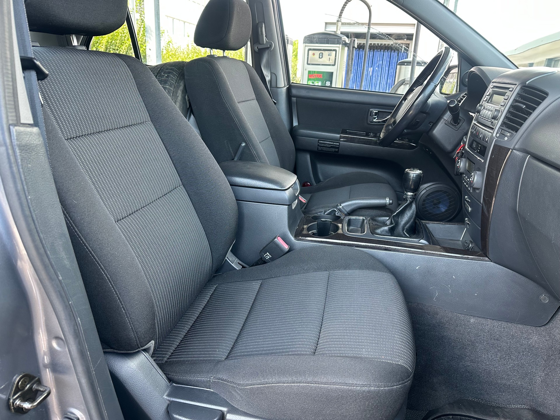 KIA Sorento 2.5 CRDI Style-image-6
