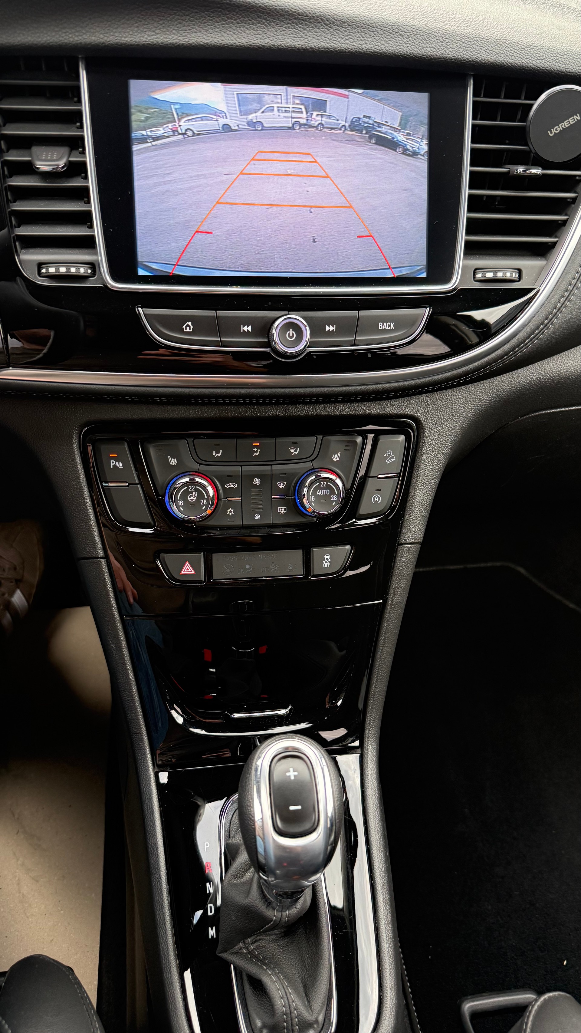 OPEL Mokka X 1.4i 16V Turbo Black Edition 4WD Automatik-image-10