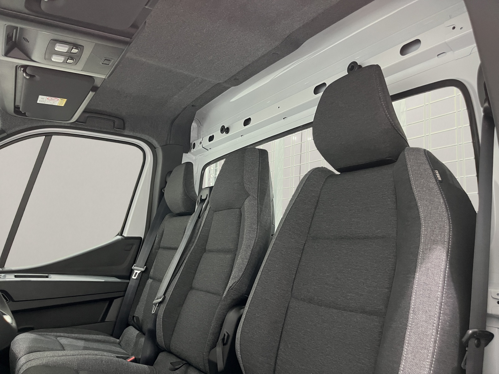 RENAULT Master Pick-up 3.5 t L3H1 2.0 Blue dCi 170-image-15