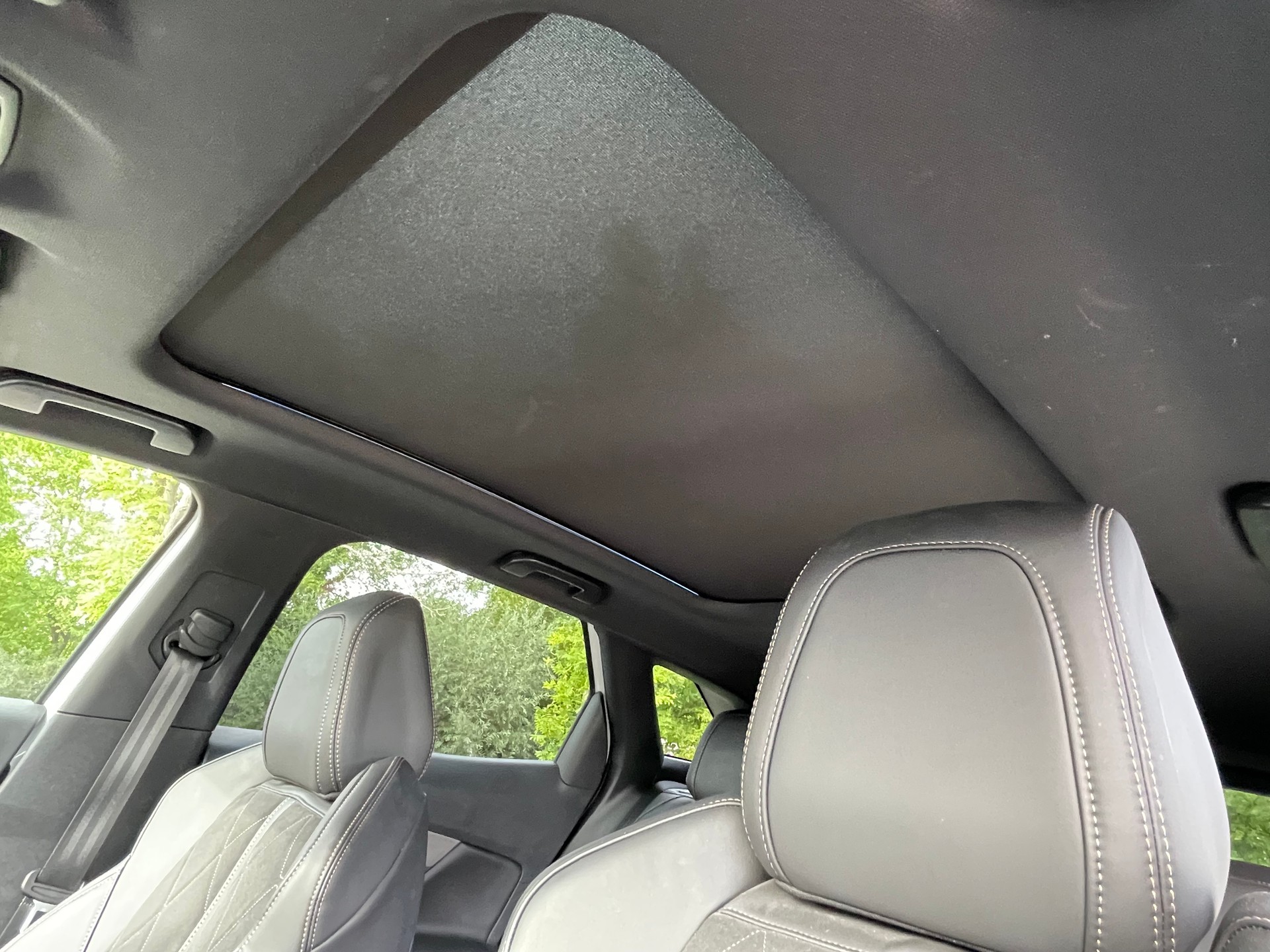 PEUGEOT 3008 2.0 BlueHDi GT EAT-image-11