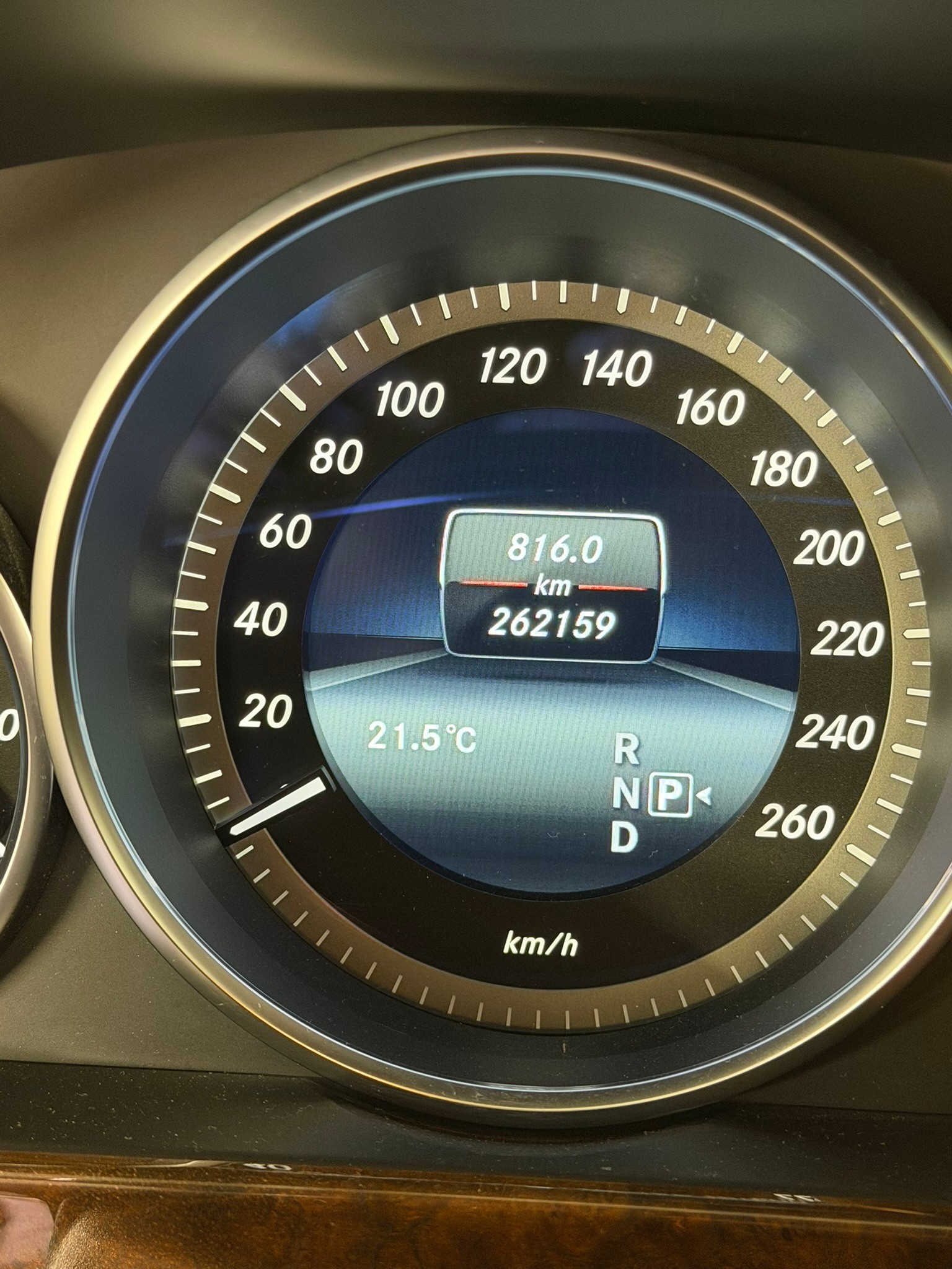 MERCEDES-BENZ E 250 CDI Elegance 4m-image-4