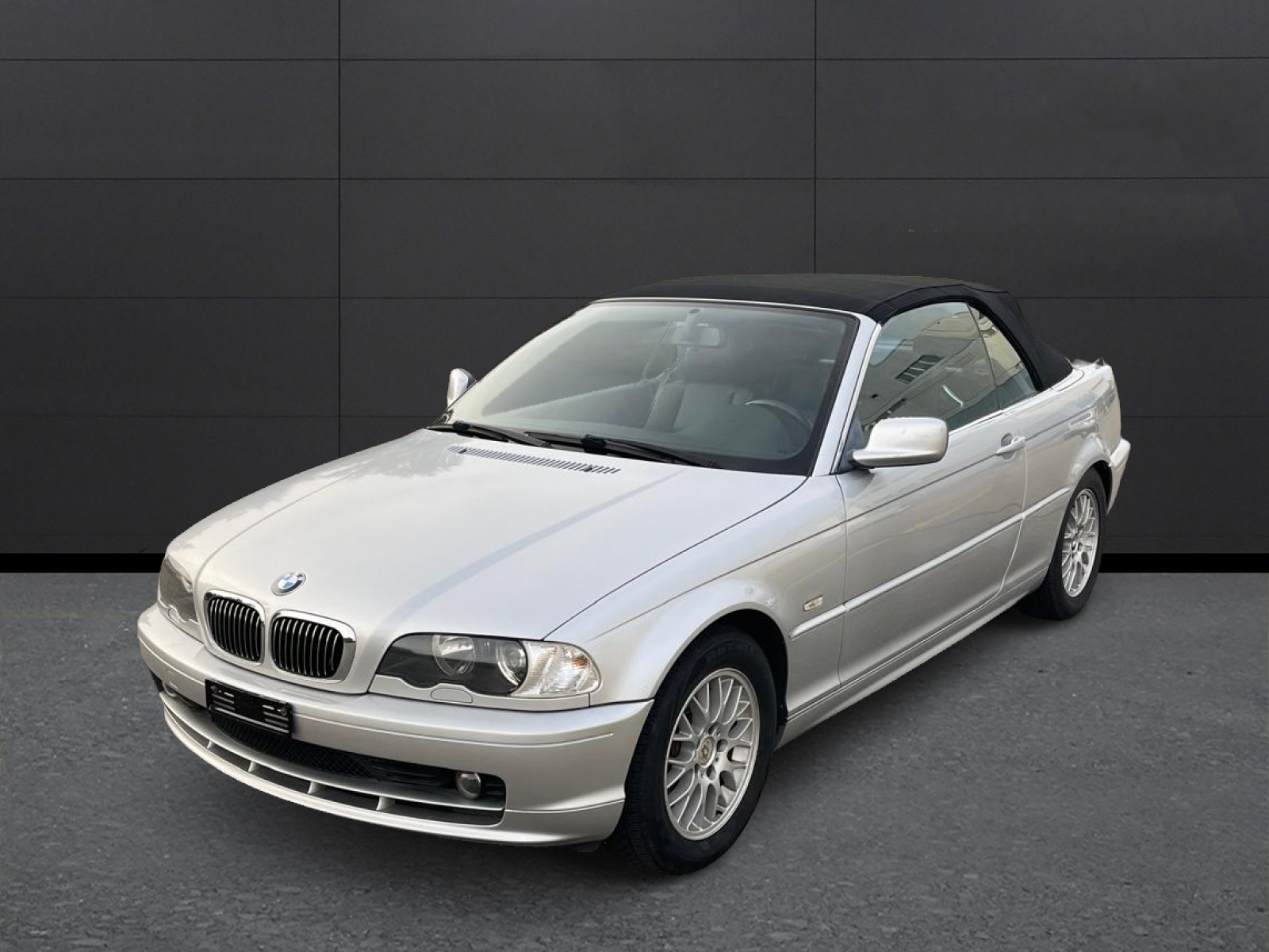 BMW BMW 320 CI Cabrio Automat-image-0