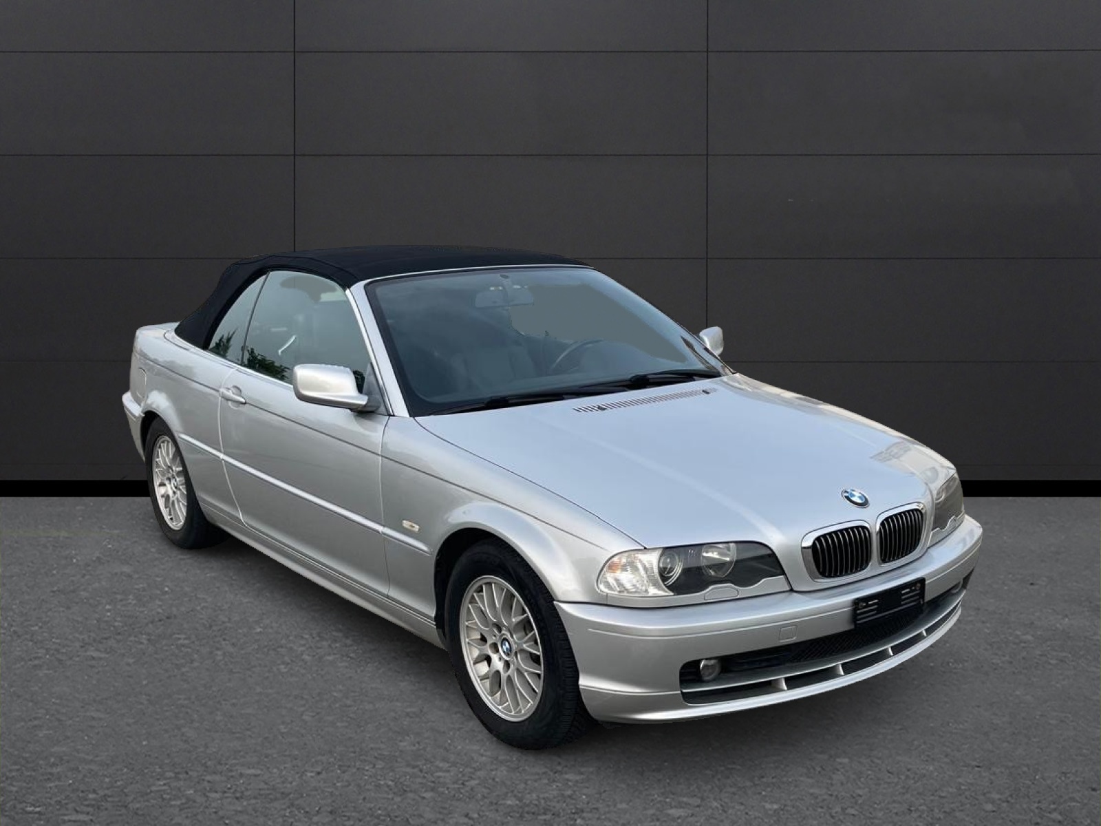 BMW BMW 320 CI Cabrio Automat-image-2