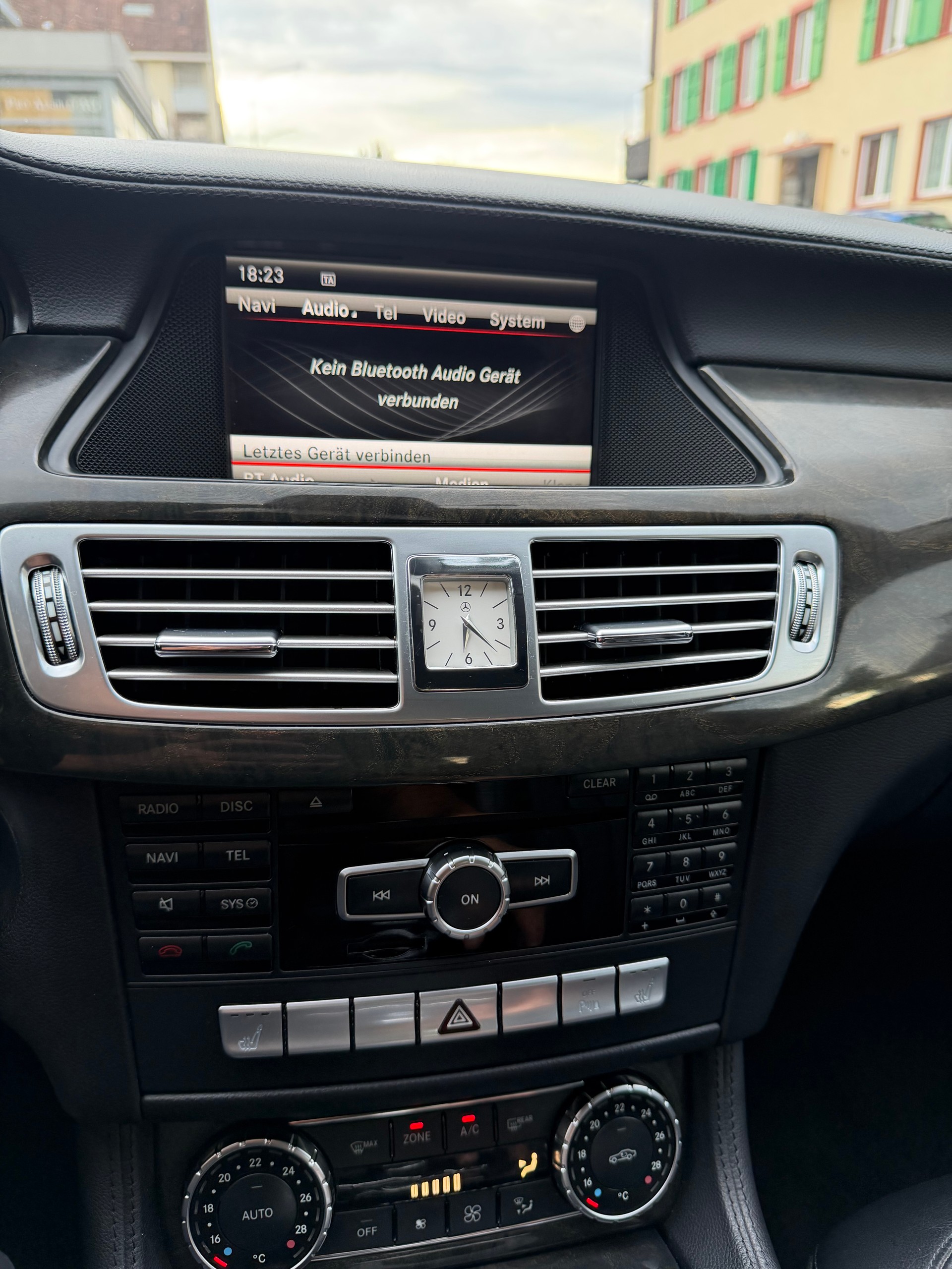 MERCEDES-BENZ CLS 350 CDI 4Matic 7G-Tronic-image-10
