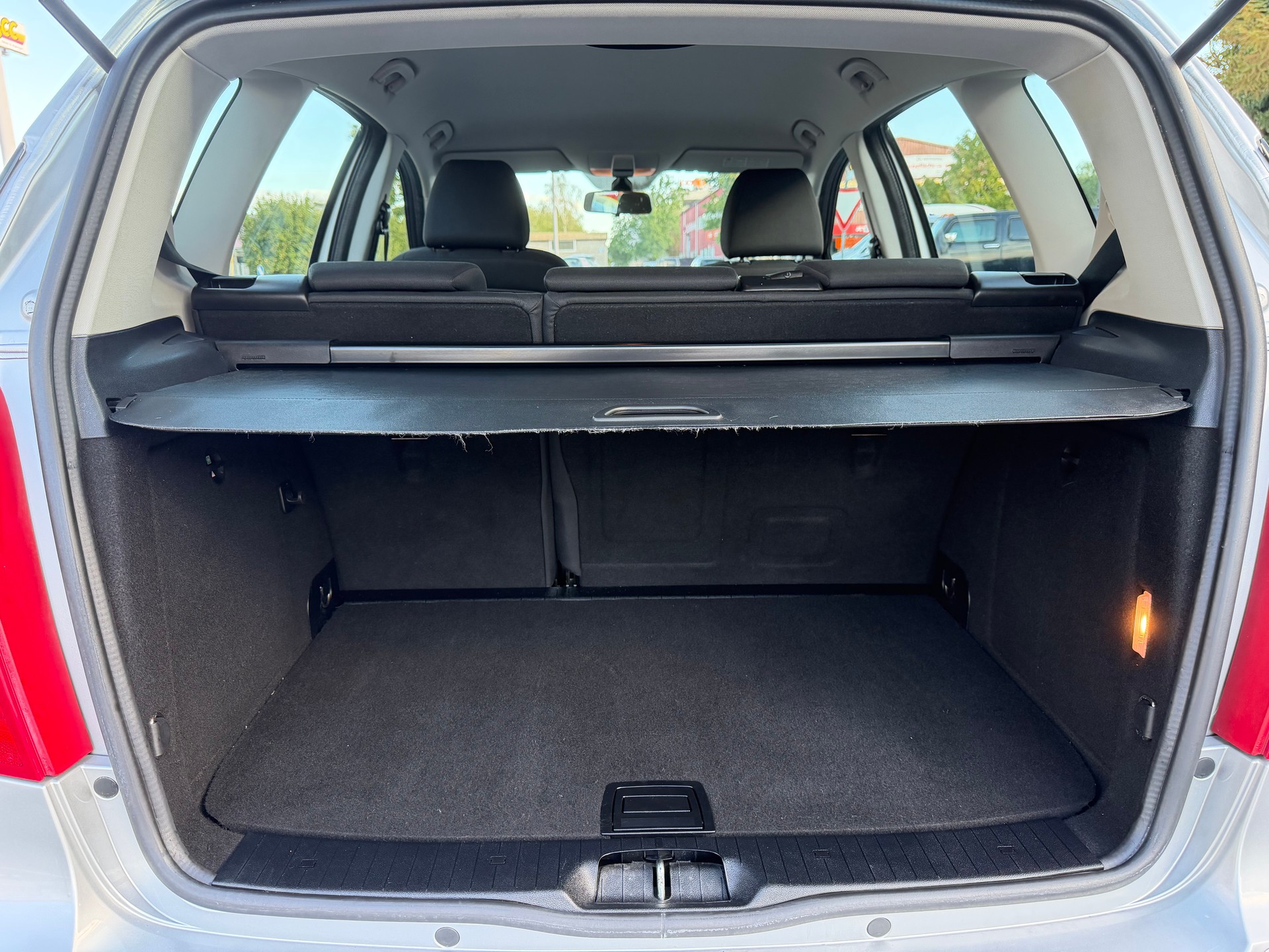 MERCEDES-BENZ A 150 Elégance Edition A-image-10