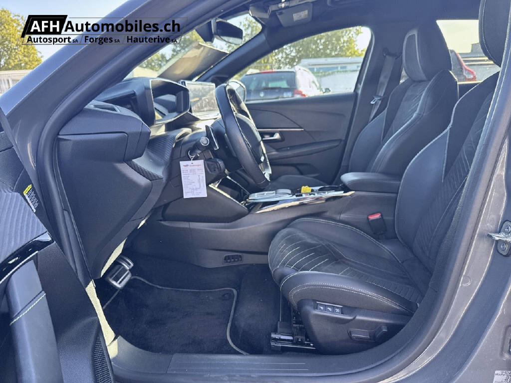 PEUGEOT 208 1.2 Hybrid 145 GT-image-12