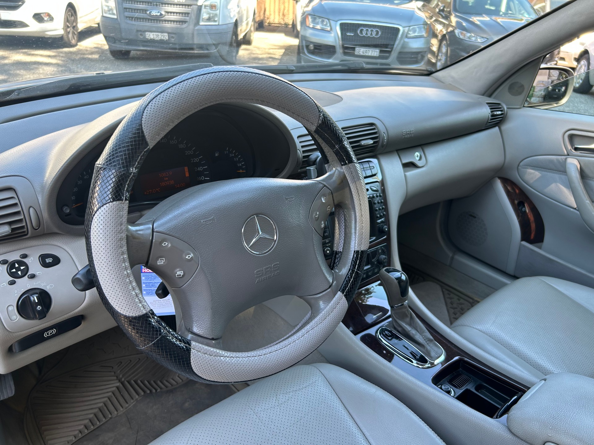 MERCEDES-BENZ C 270 CDI Elégance-image-11