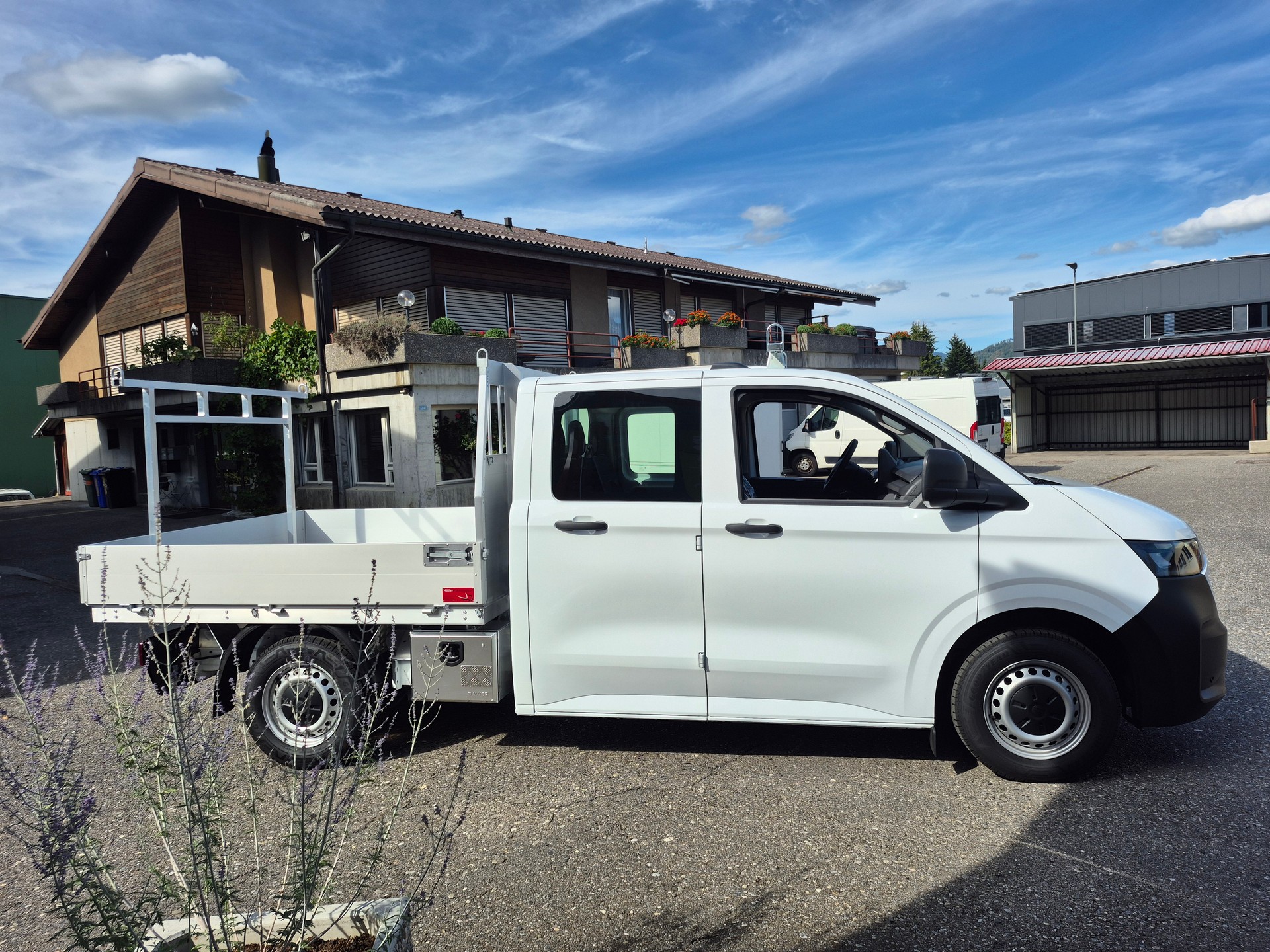 VW Transporter 2.0 TDI Doppelkabine-showroom-element-3