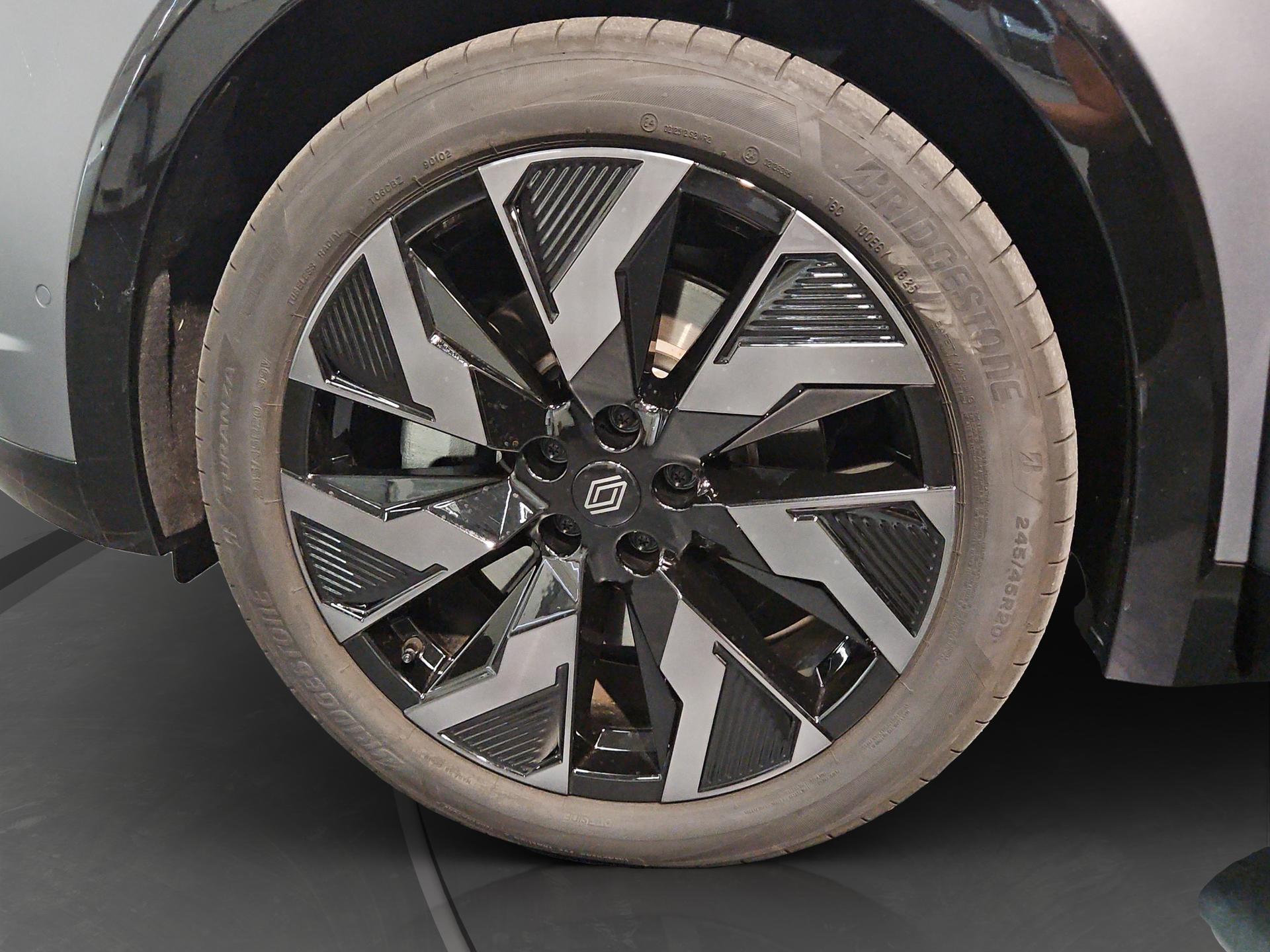 RENAULT Rafale 1.2 E-Tech Plug-in Hybrid 300 4x4 Esprit Alpine-image-25