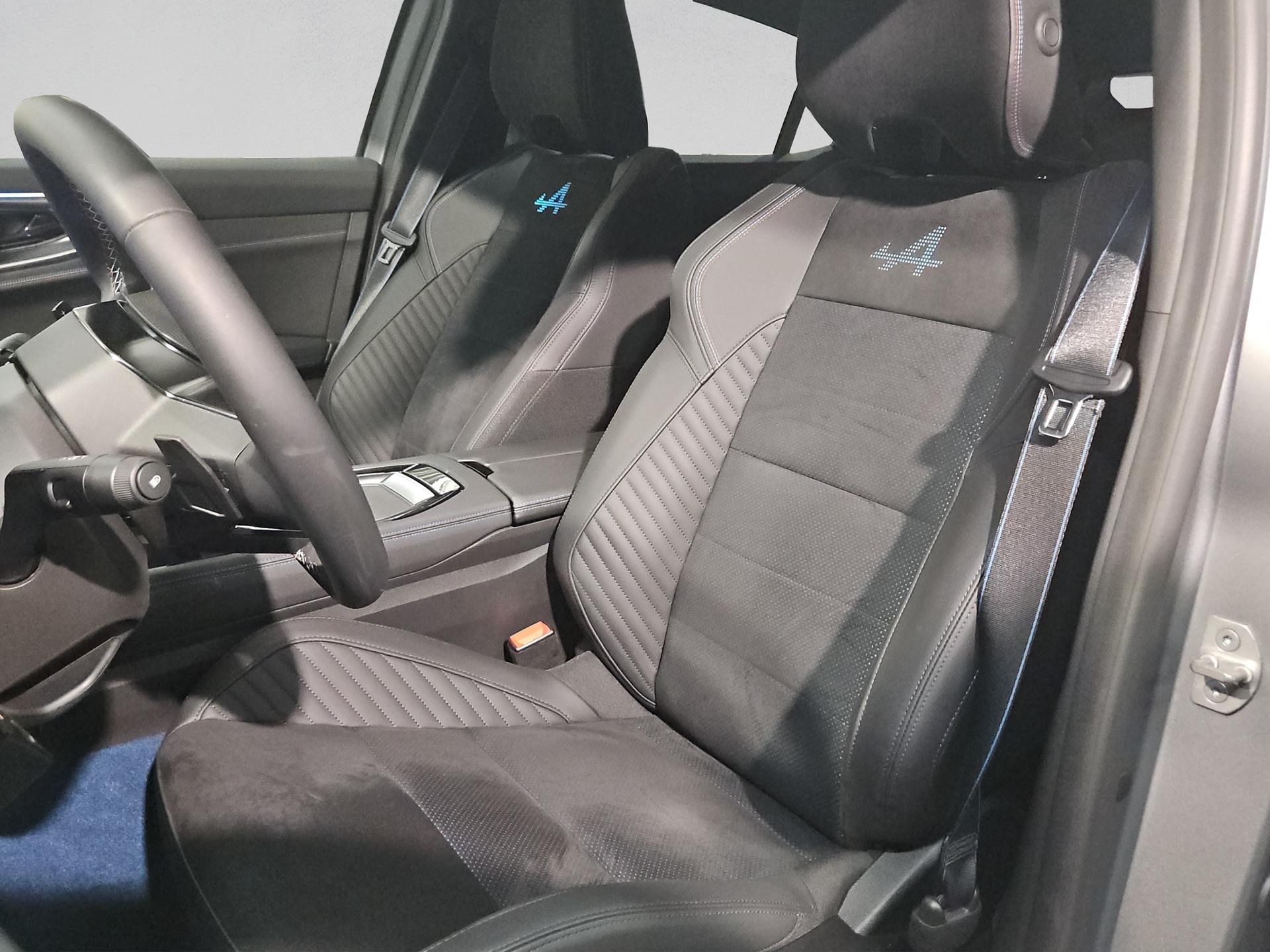 RENAULT Rafale 1.2 E-Tech Plug-in Hybrid 300 4x4 Esprit Alpine-image-8