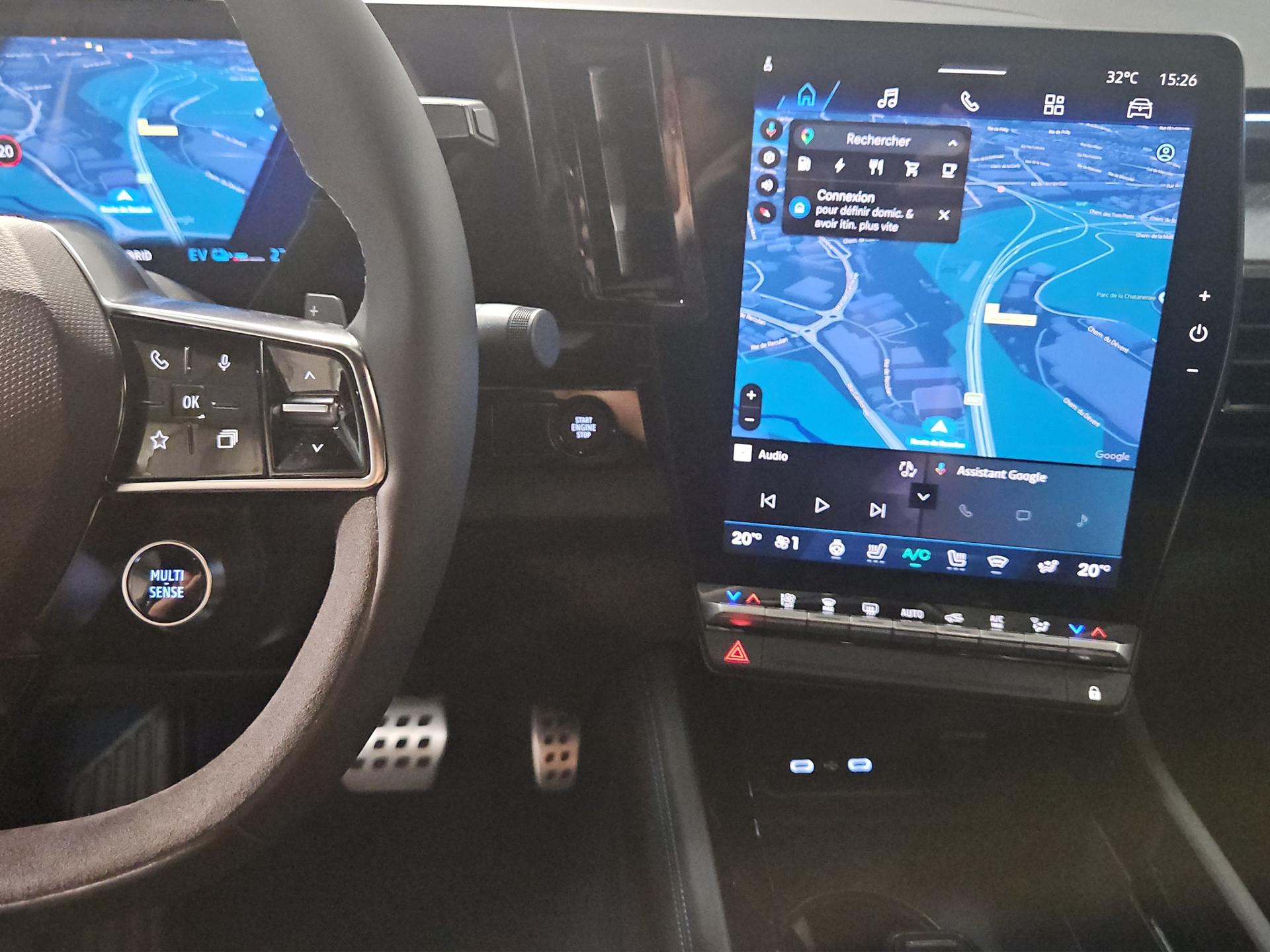 RENAULT Rafale 1.2 E-Tech Plug-in Hybrid 300 4x4 Esprit Alpine-image-11