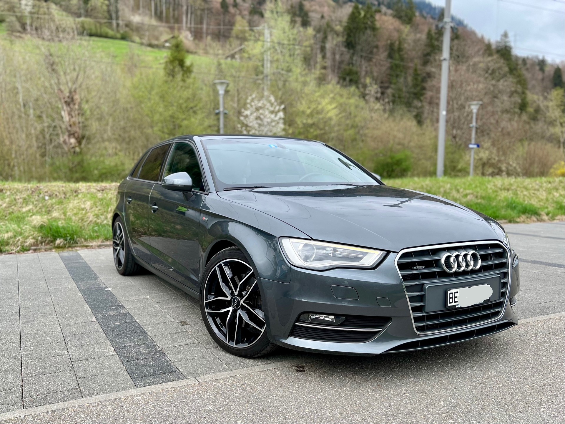 AUDI AUDI A3 Sportback 2.0 TDI quattro S Line Ambition S-Tronic-image-0