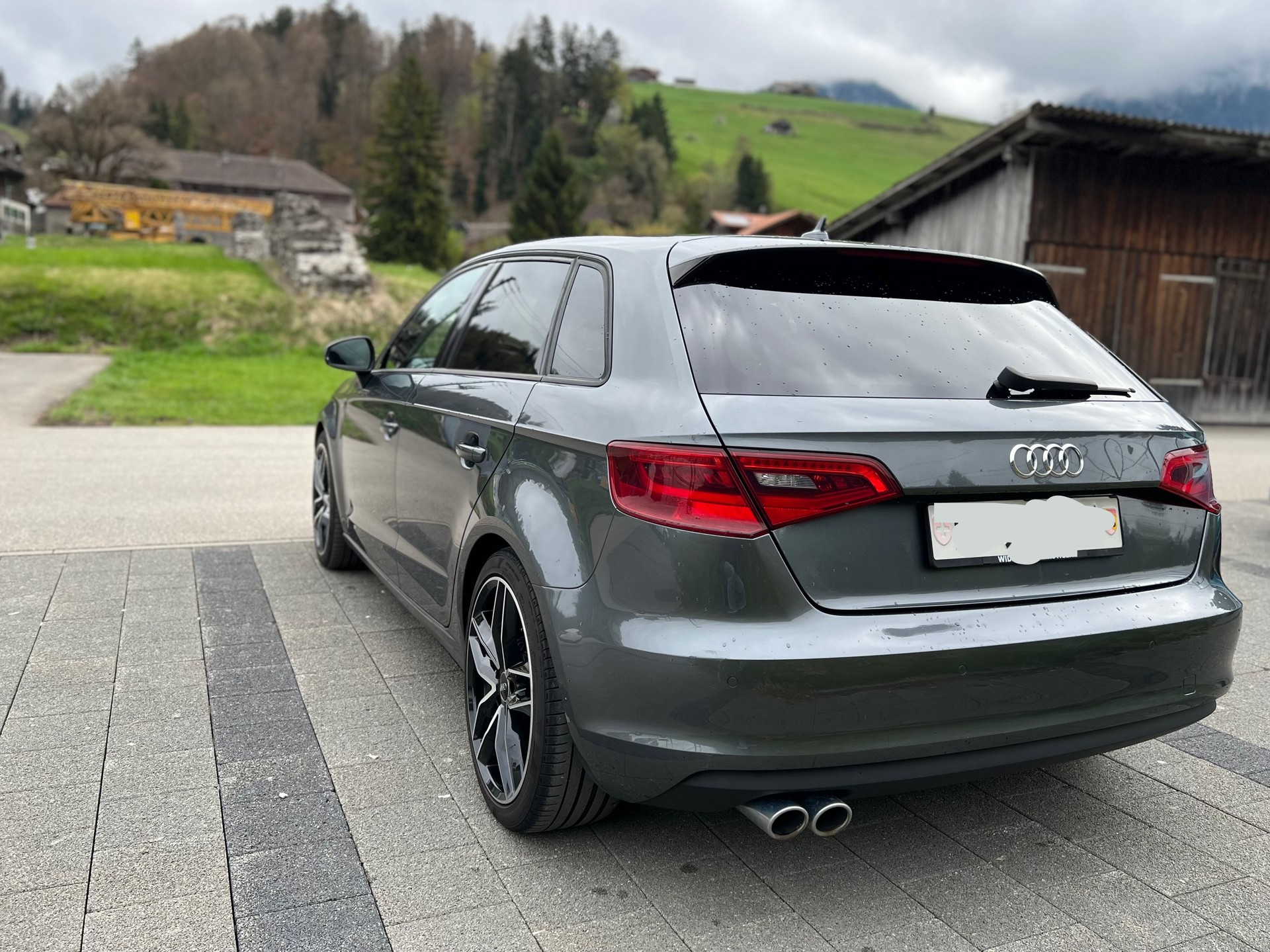 AUDI AUDI A3 Sportback 2.0 TDI quattro S Line Ambition S-Tronic-image-4