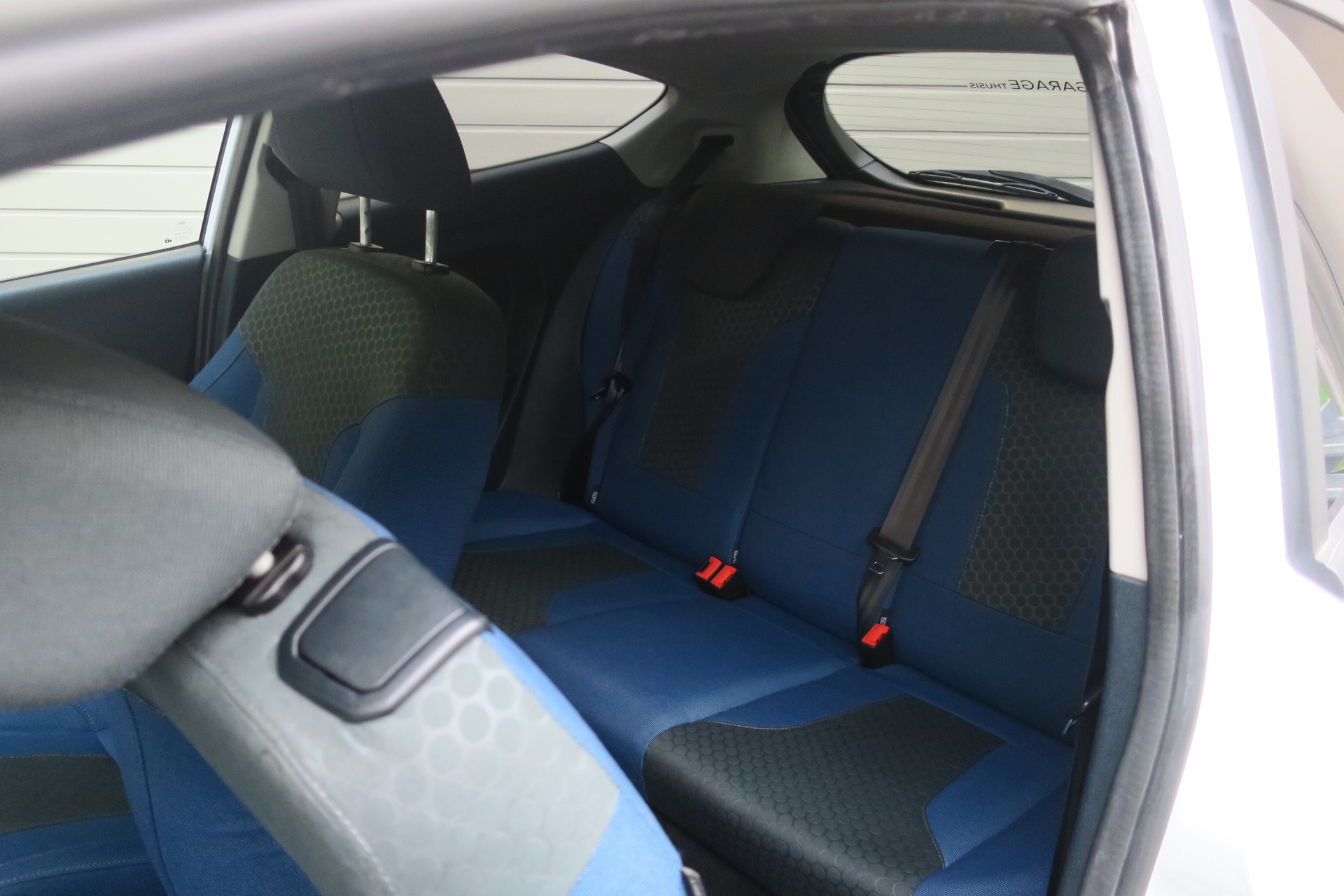 FORD Fiesta 1.6 16V Titanium-image-7