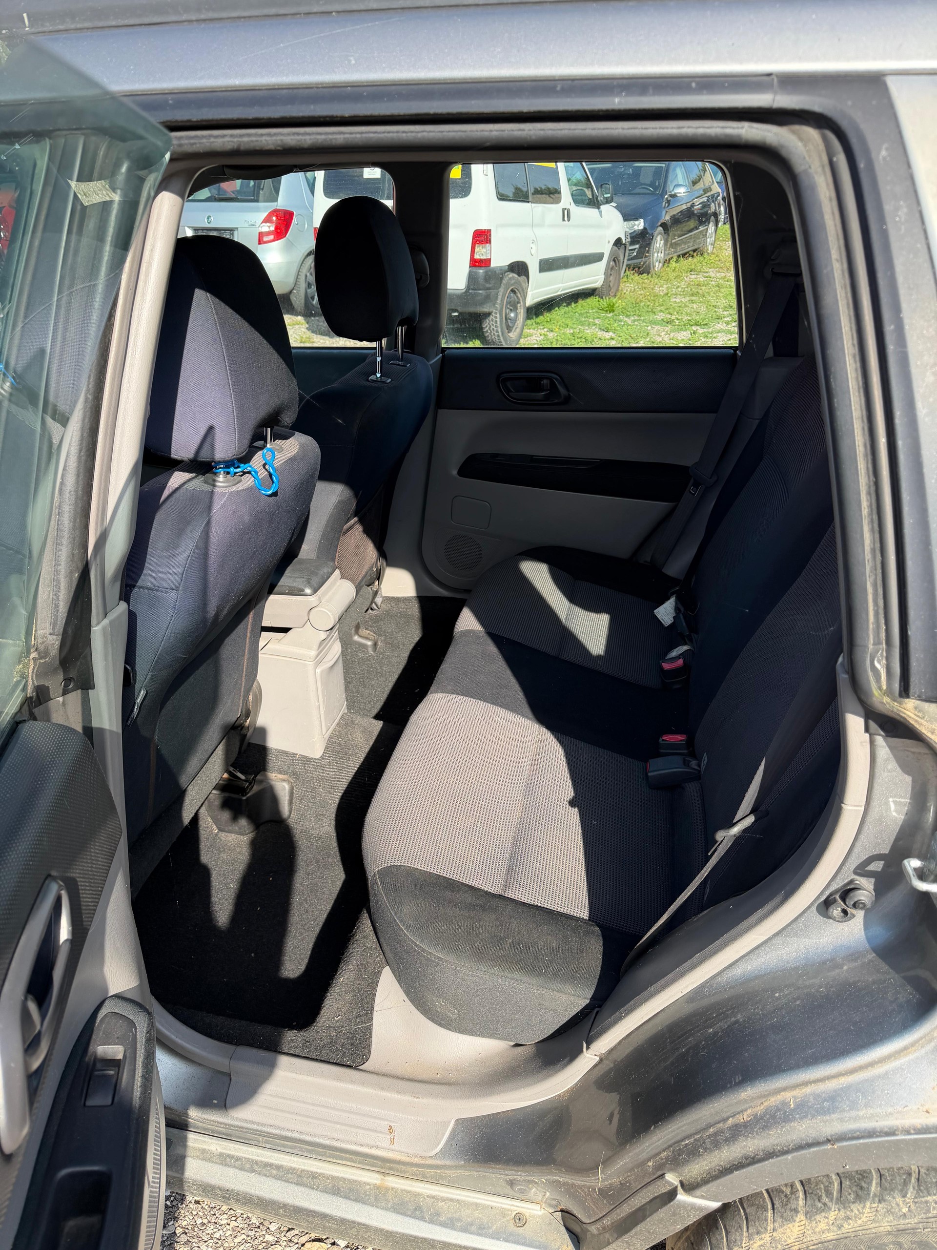 SUBARU Forester 2.0X (Swiss)-image-9