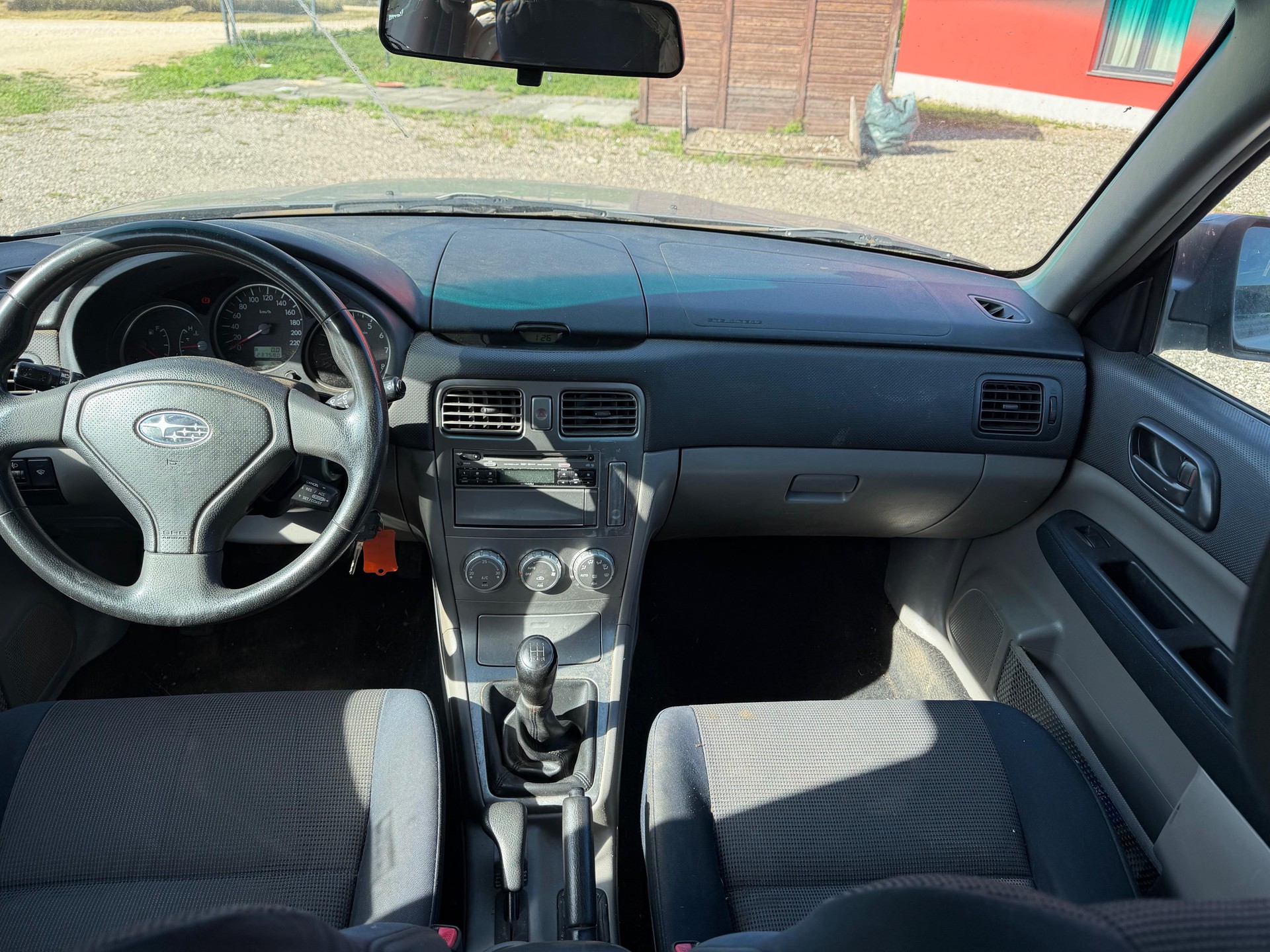 SUBARU Forester 2.0X (Swiss)-image-7