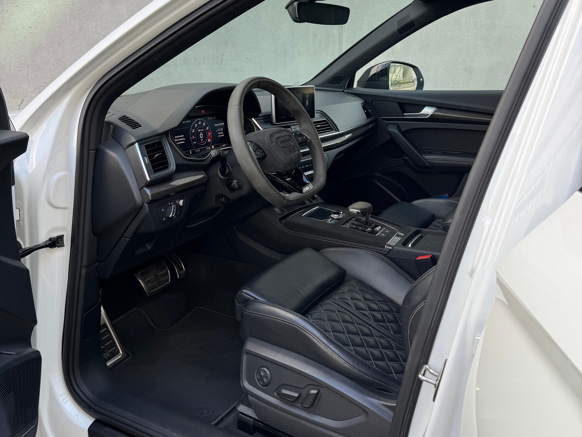 AUDI 3.0 V6 TFSI quattro T-Tronic-image-8