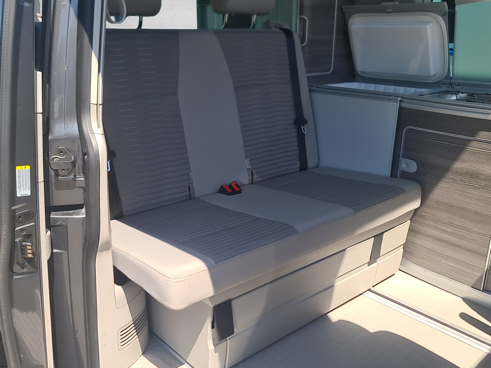 VW T6 California 2.0 TDI Ocean Liberty 4Motion DSG-image-9