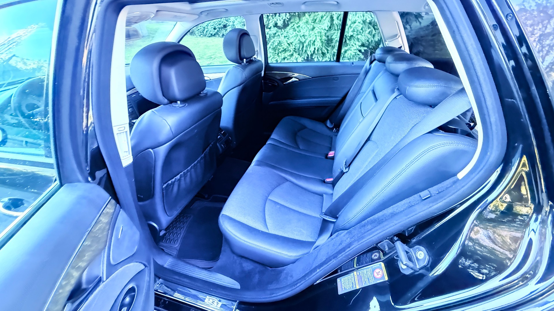 MERCEDES-BENZ E 220 CDI Elégance-image-11