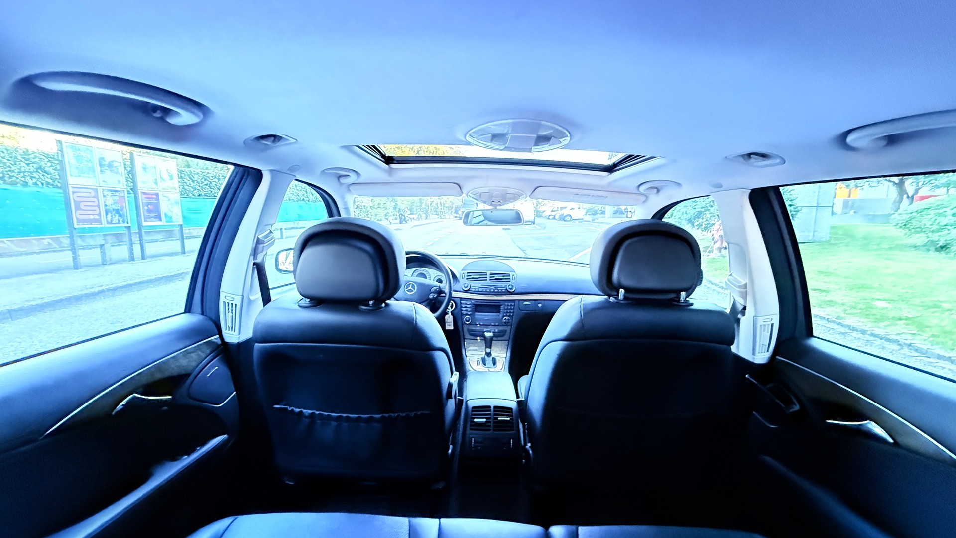 MERCEDES-BENZ E 220 CDI Elégance-image-7