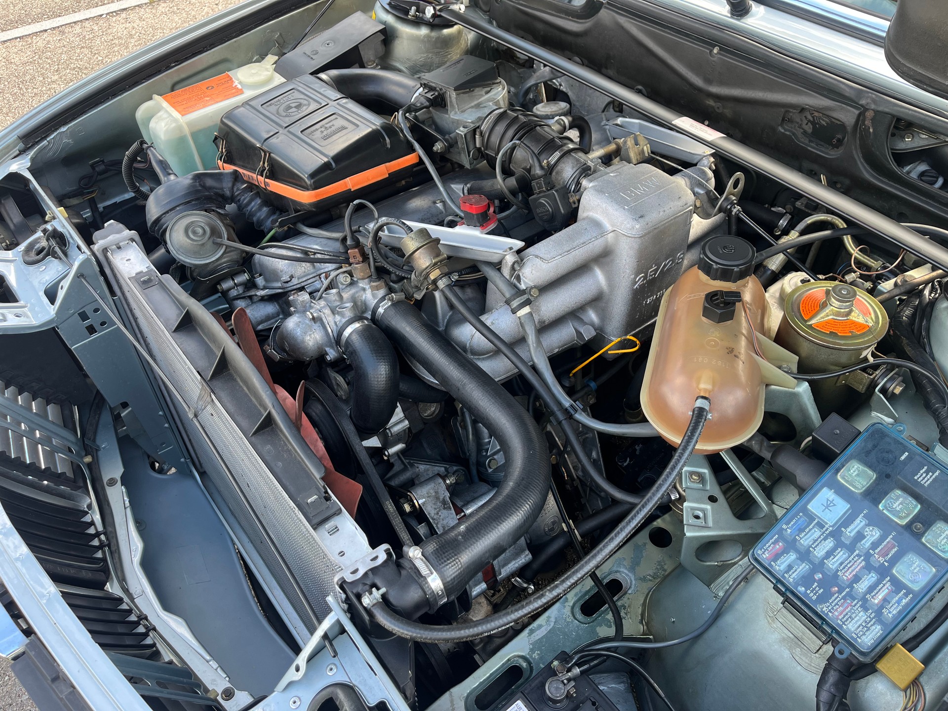 BMW 528-image-6
